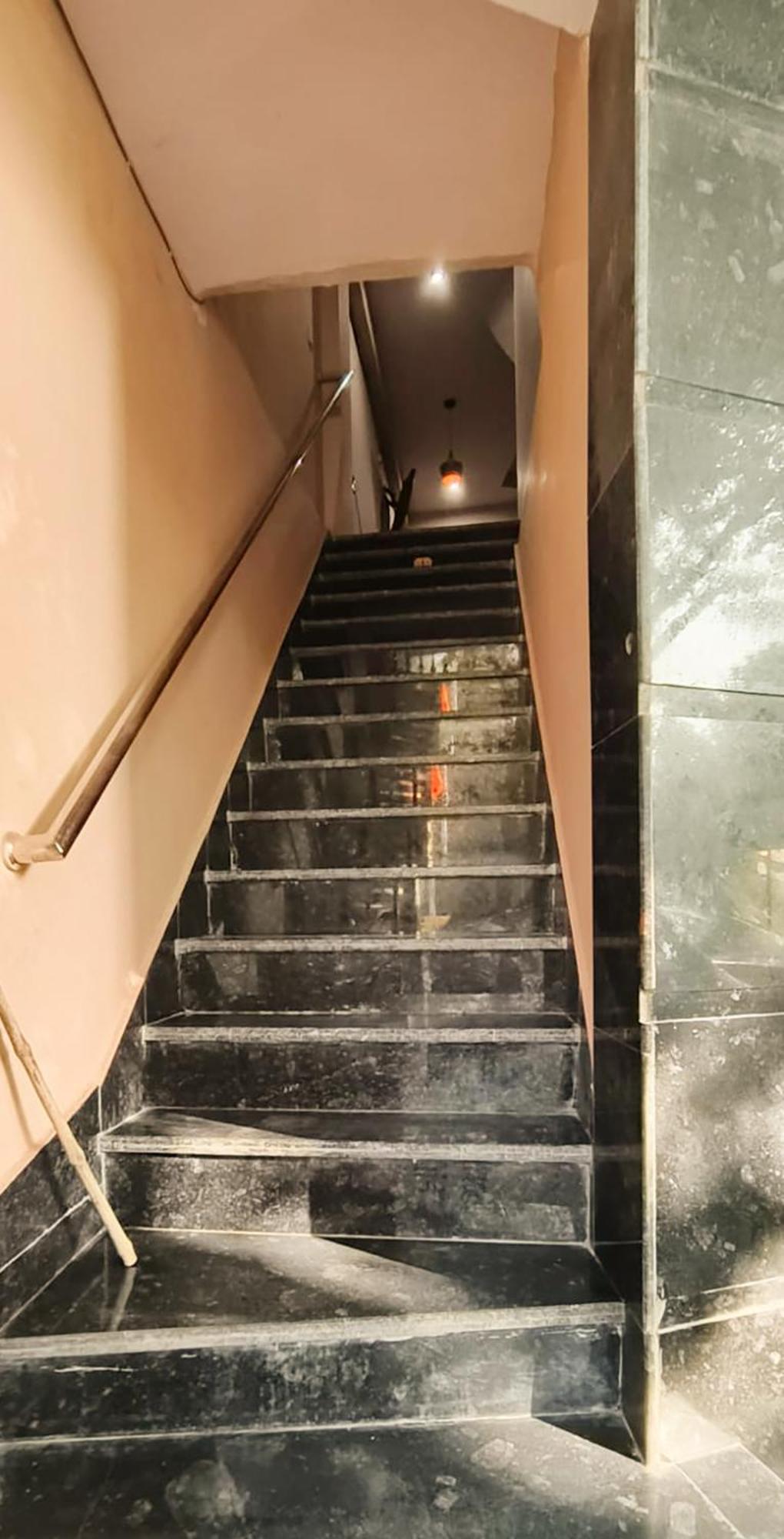Roomshala 139 Rose - Dwarka * New Delhi