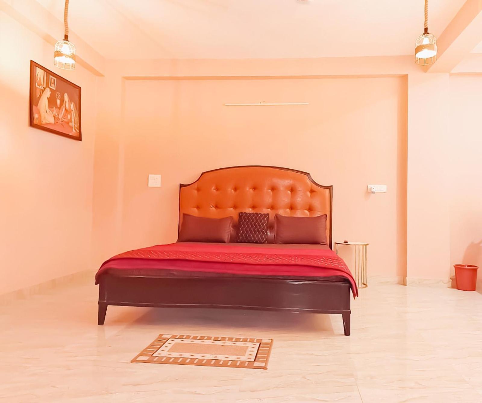 Hotel Abcd New Delhi