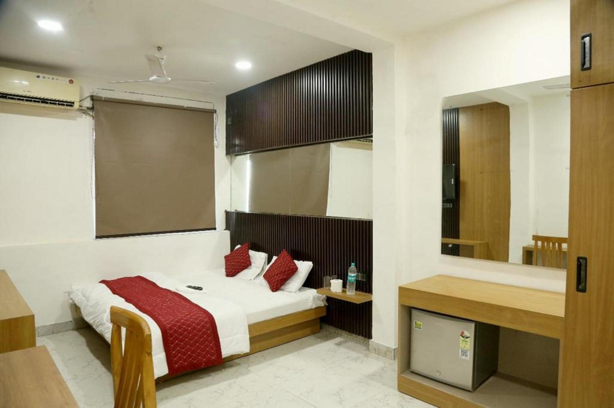 Hotel Bunk Delhi Backpacking New Delhi