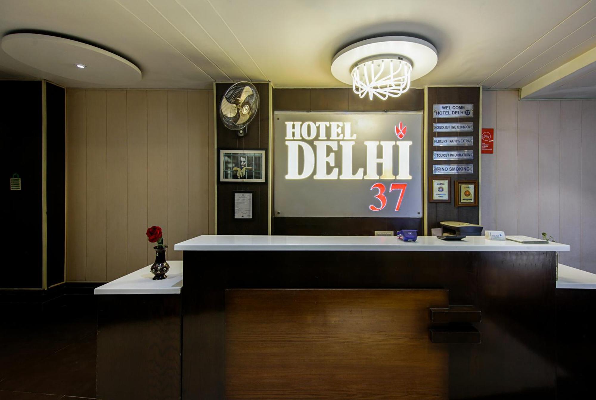 Delhi 37 By Star Group Near Delhi Airport * Nova Deli