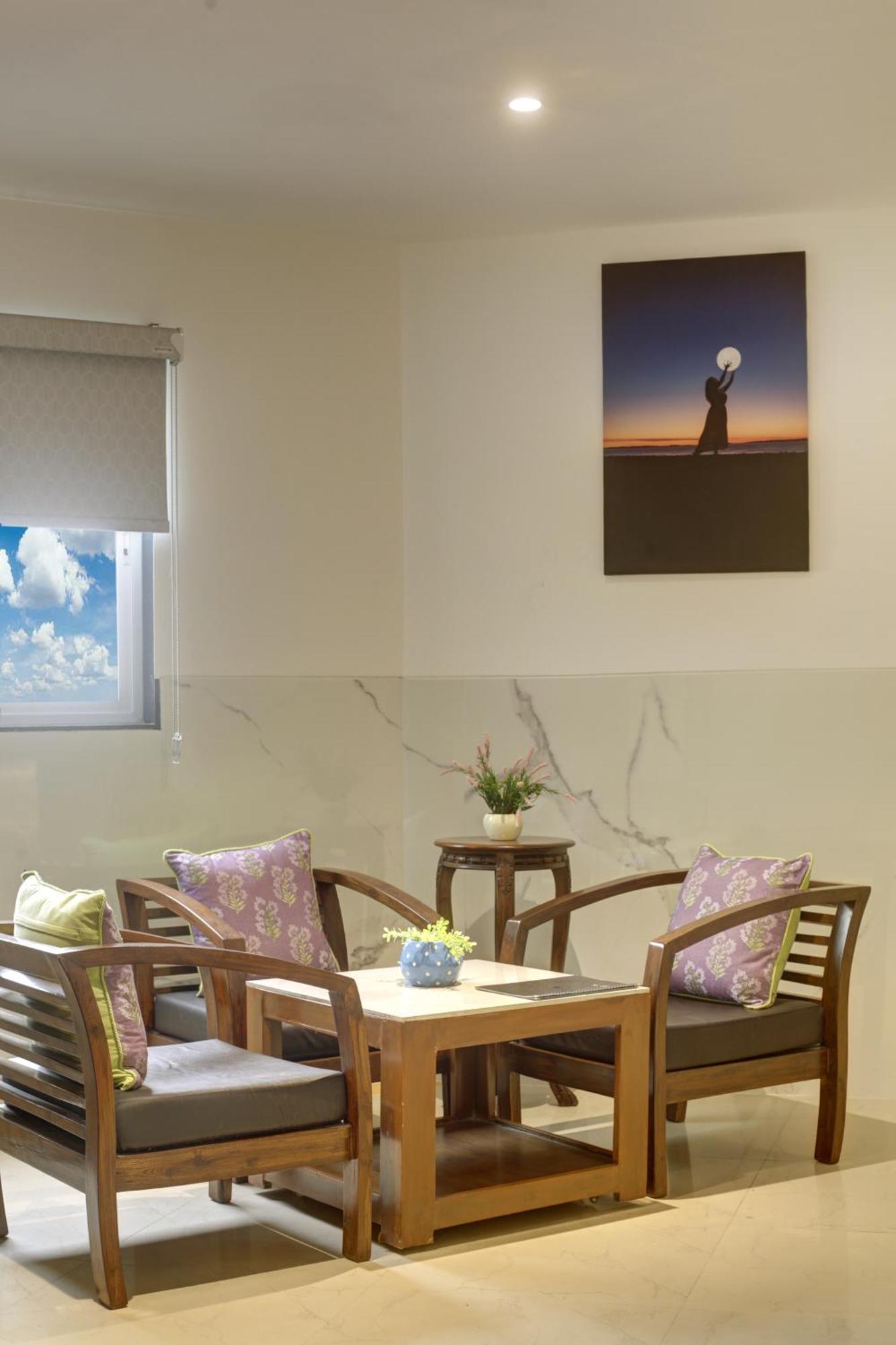 Delhi 37 By Star Group Near Delhi Airport Hotel Nova Deli