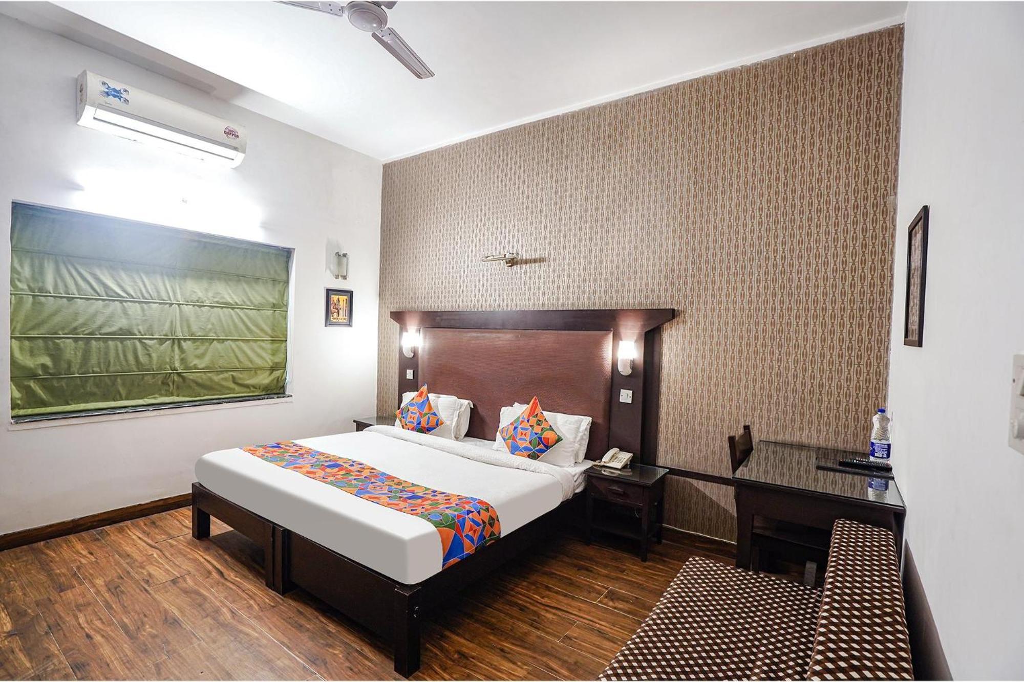 Fabhotel Saket Hotel New Delhi