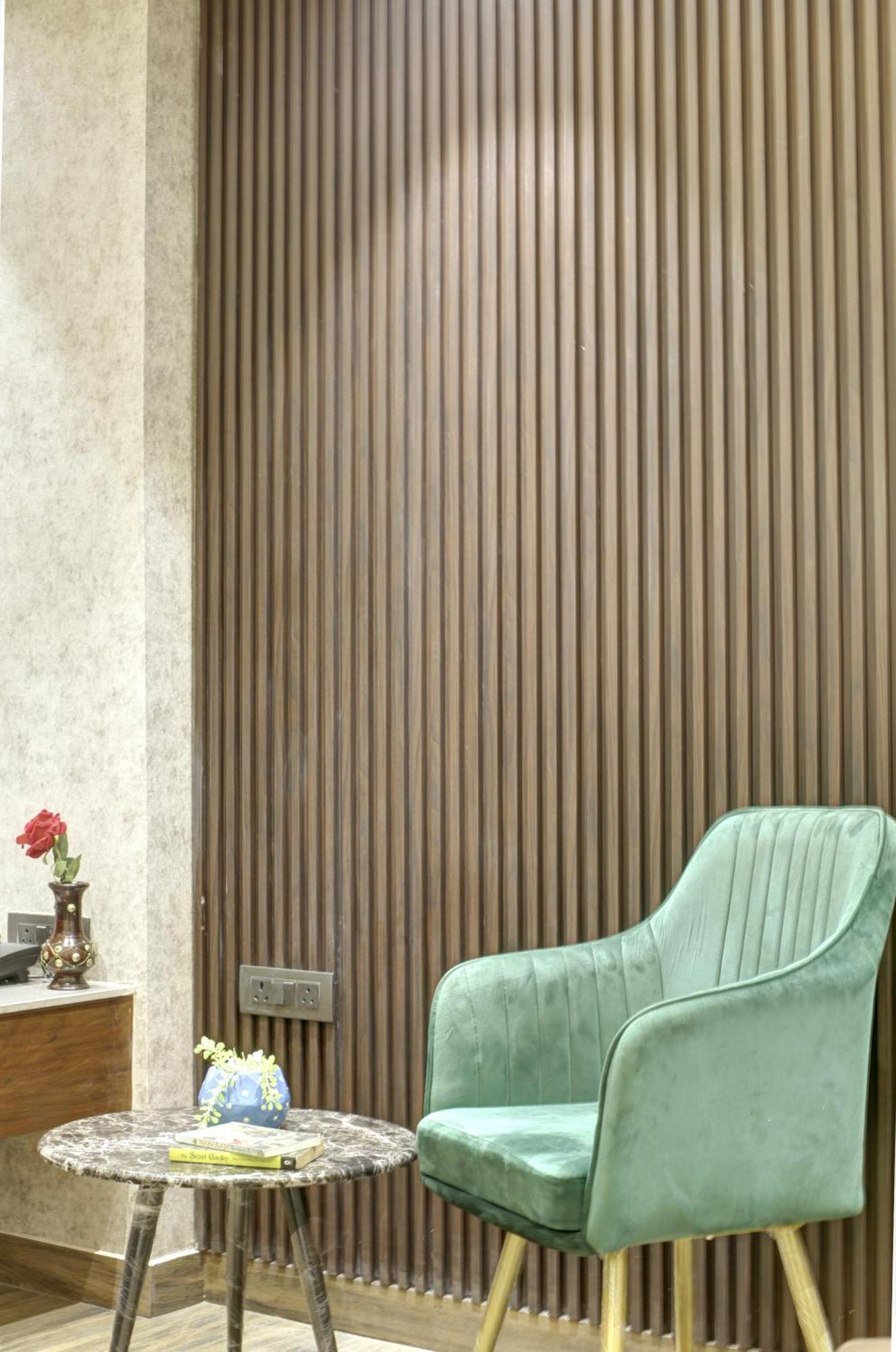 Hotel Kashish Plaza - 5 Mins From Metro Station 3*