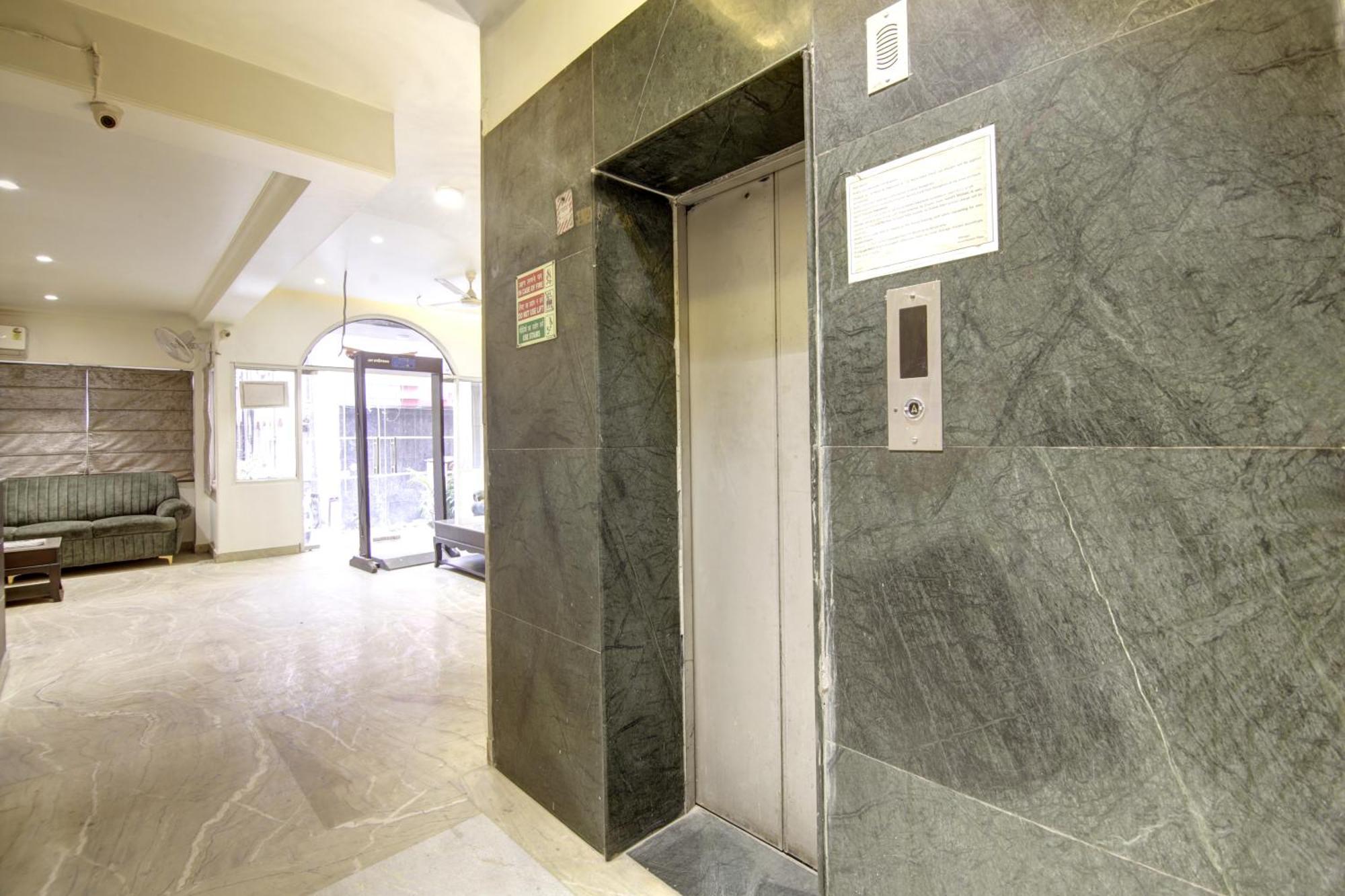 Hotel Kashish Plaza - 5 Mins From Metro Station Delhi (National Capital Territory of India)