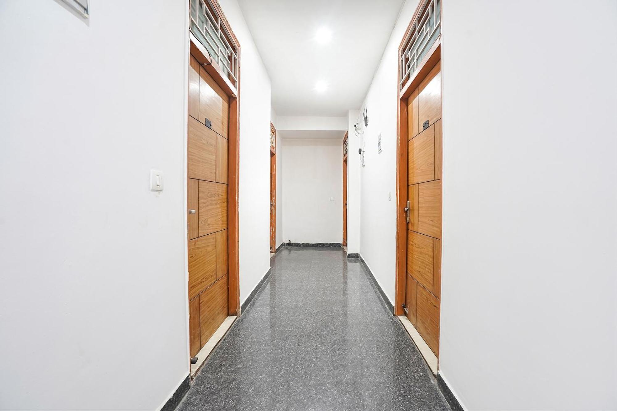 Fabhotel Prime Residency