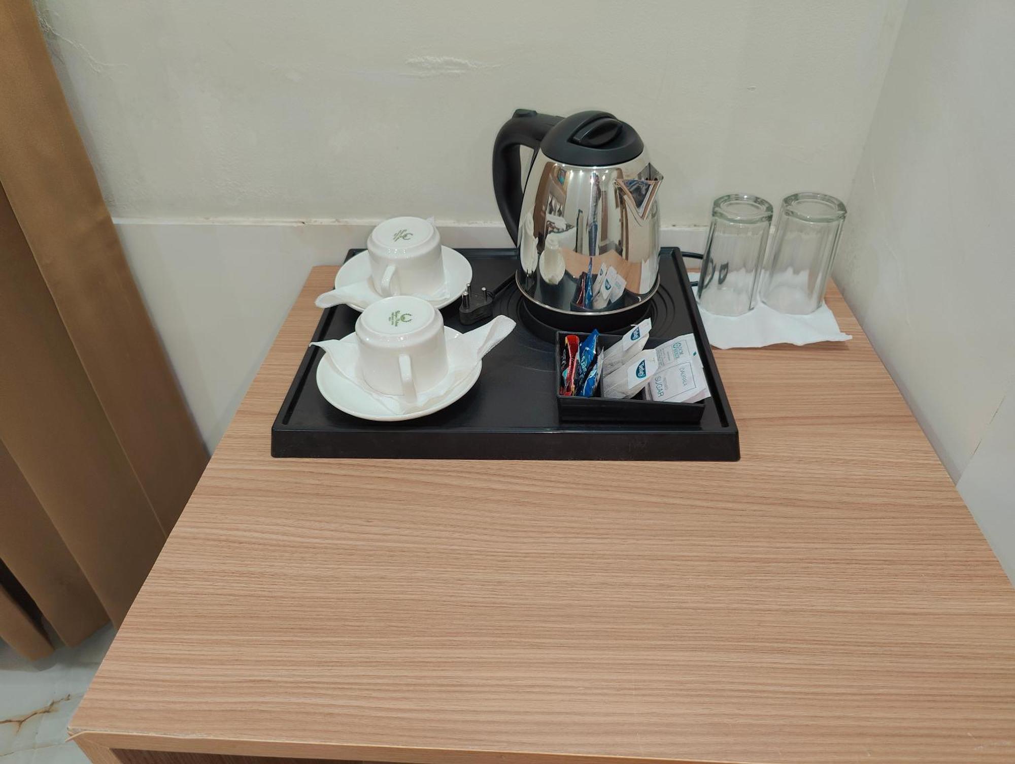 Decent Suites Inn- Mahipalpur, Delhi Airport, Aerocity