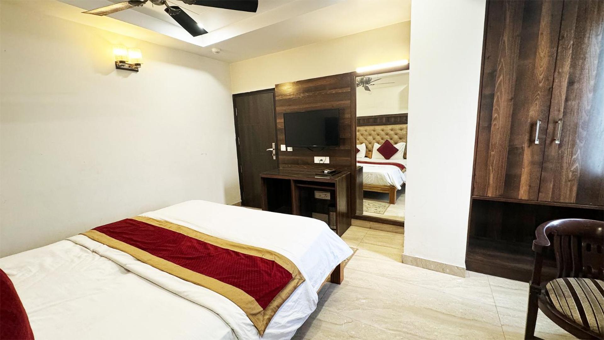 Hotel Staybook Atlanta Train Station 4*