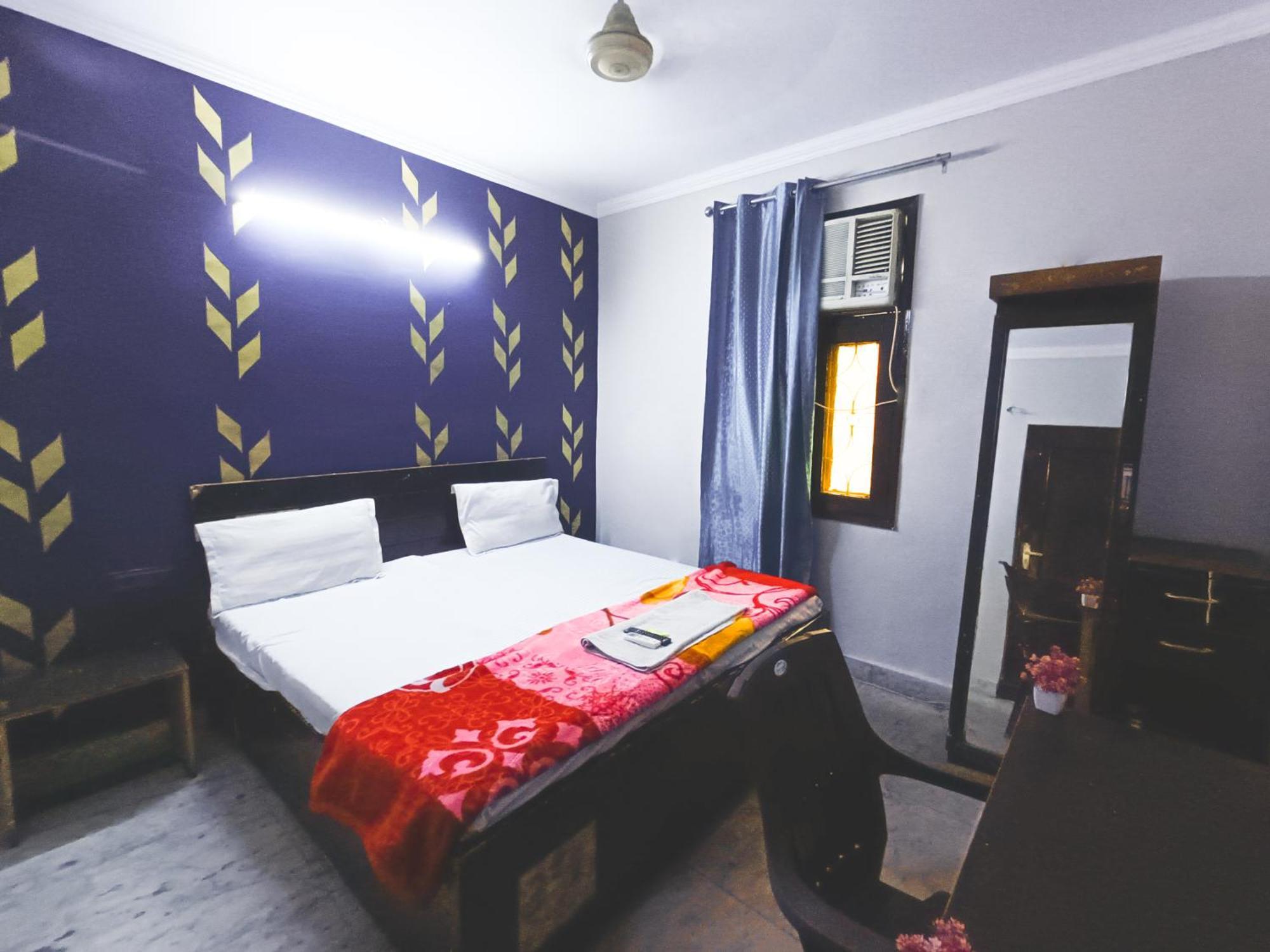 Nagar Hotel