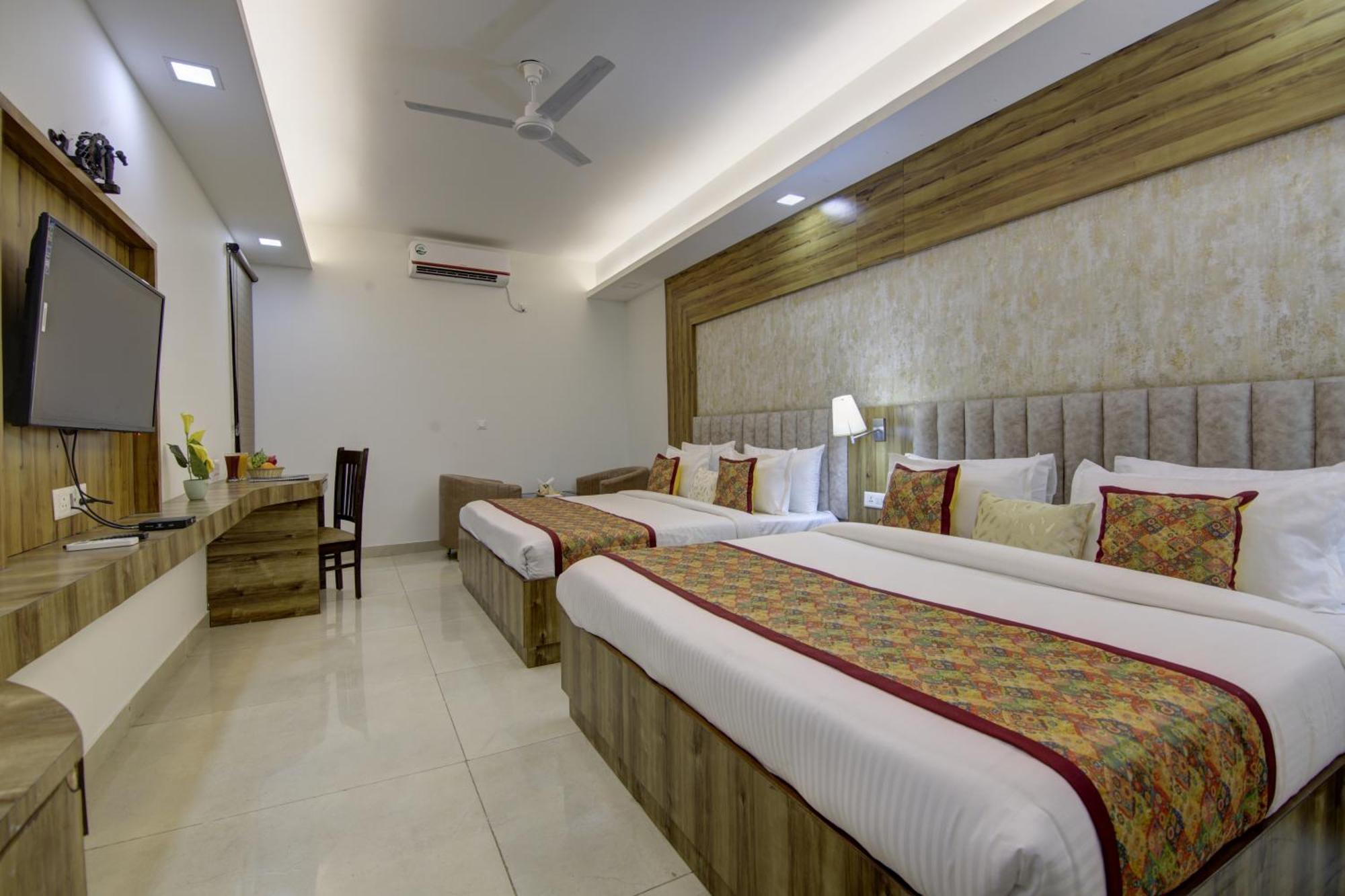 Park Tree - Igi Airport A Unit Of Prithvi Palace Hotel New Delhi