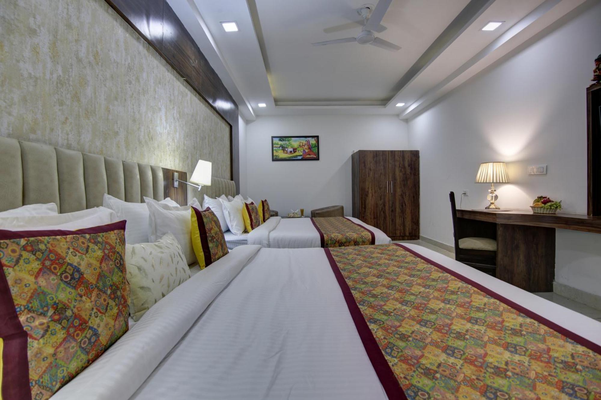 Hotel Park Tree - Igi Airport A Unit Of Prithvi Palace New Delhi