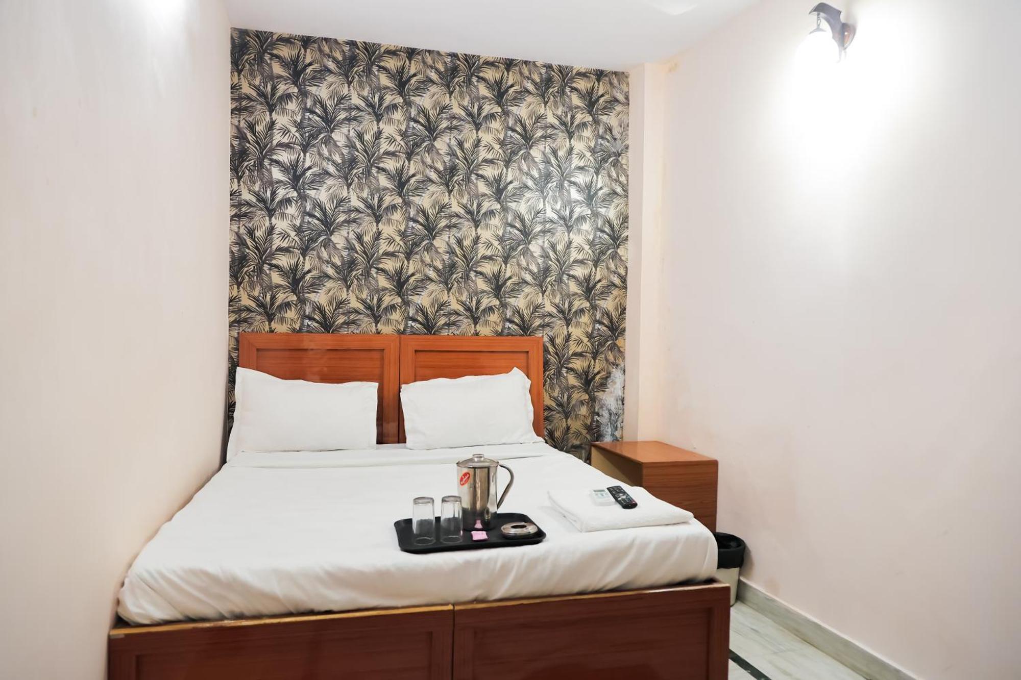 Mannat - Laxmi Nagar 3*