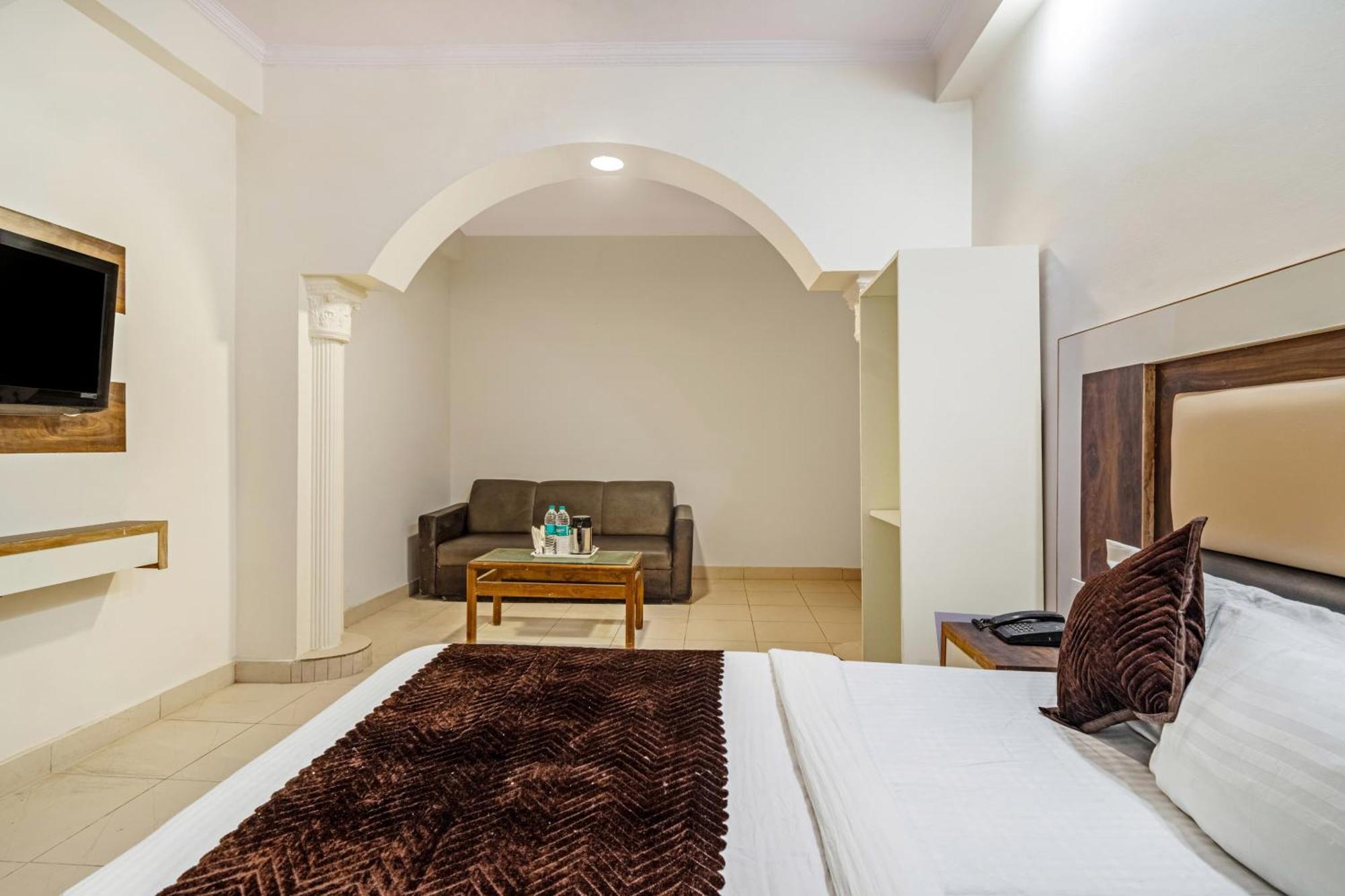 South Indian Hotel 3*