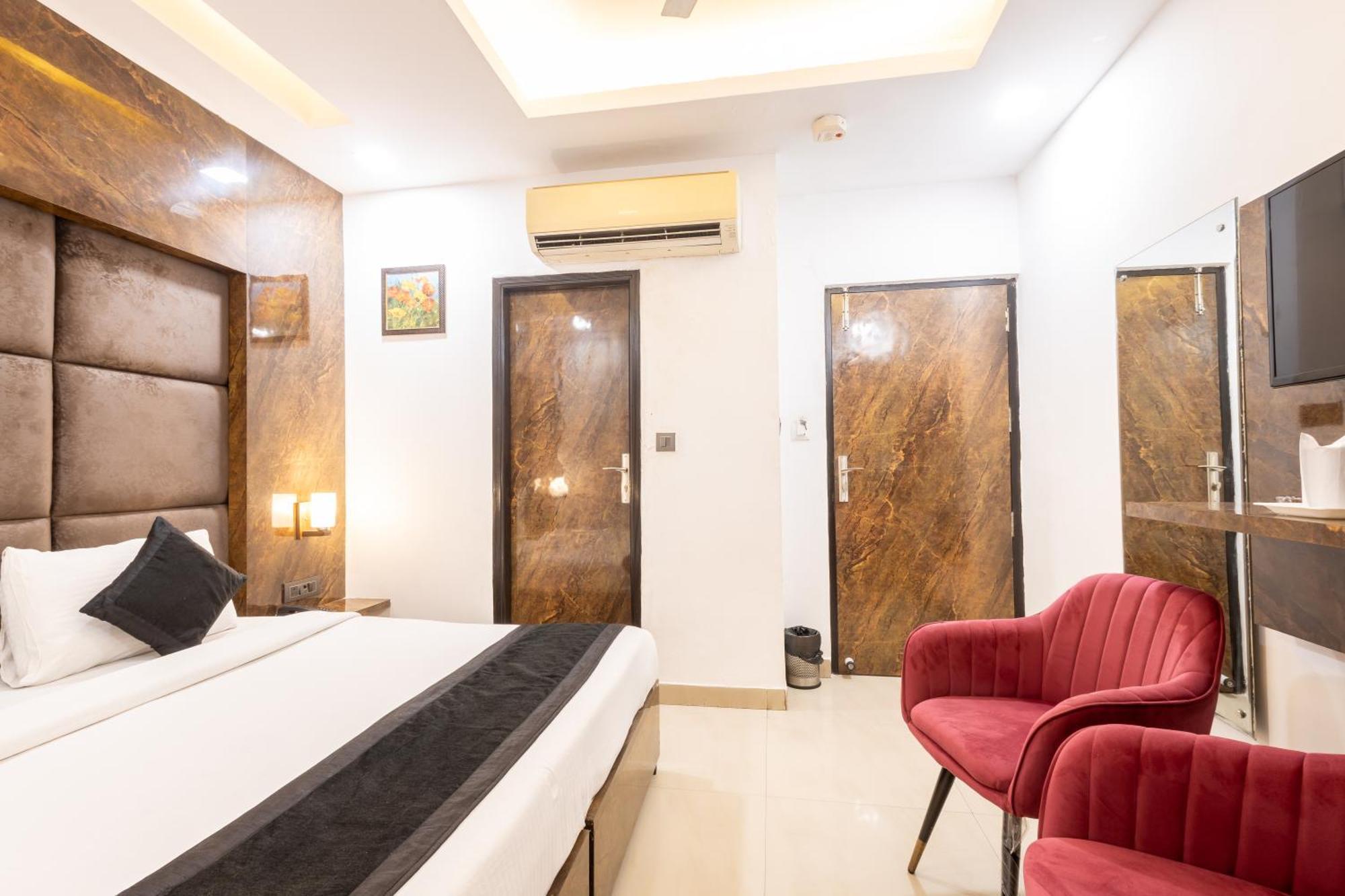Cosmo Near Blk Hospital Karol Bagh Hotel Delhi (National Capital Territory of India)