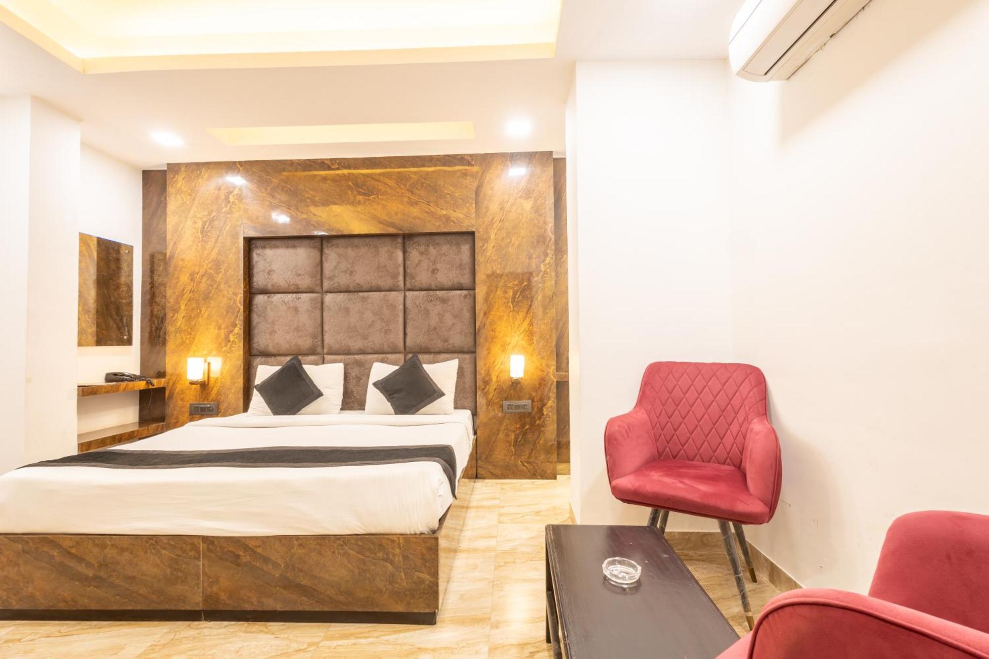 Cosmo Near Blk Hospital Karol Bagh 4* Delhi (National Capital Territory of India)