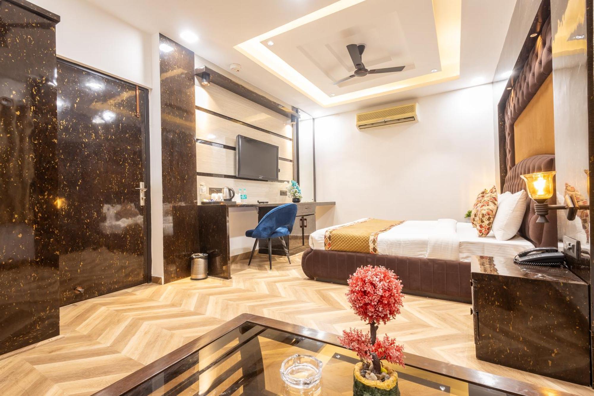 Cosmo Near Blk Hospital Karol Bagh Hotel Delhi (National Capital Territory of India)