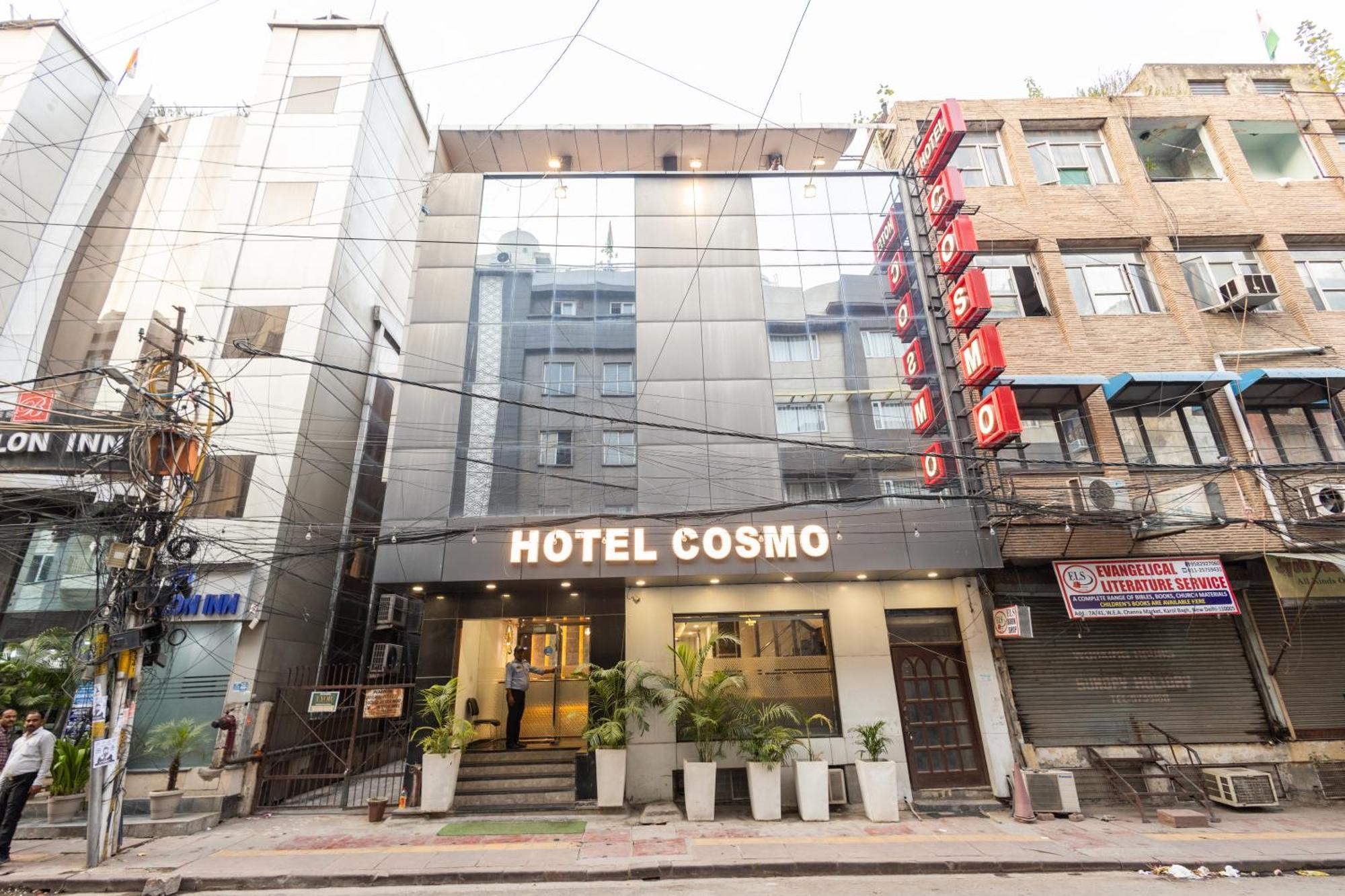 Cosmo Near Blk Hospital Karol Bagh Hotel