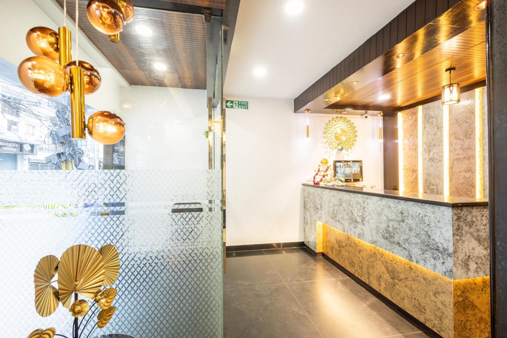 Cosmo Near Blk Hospital Karol Bagh