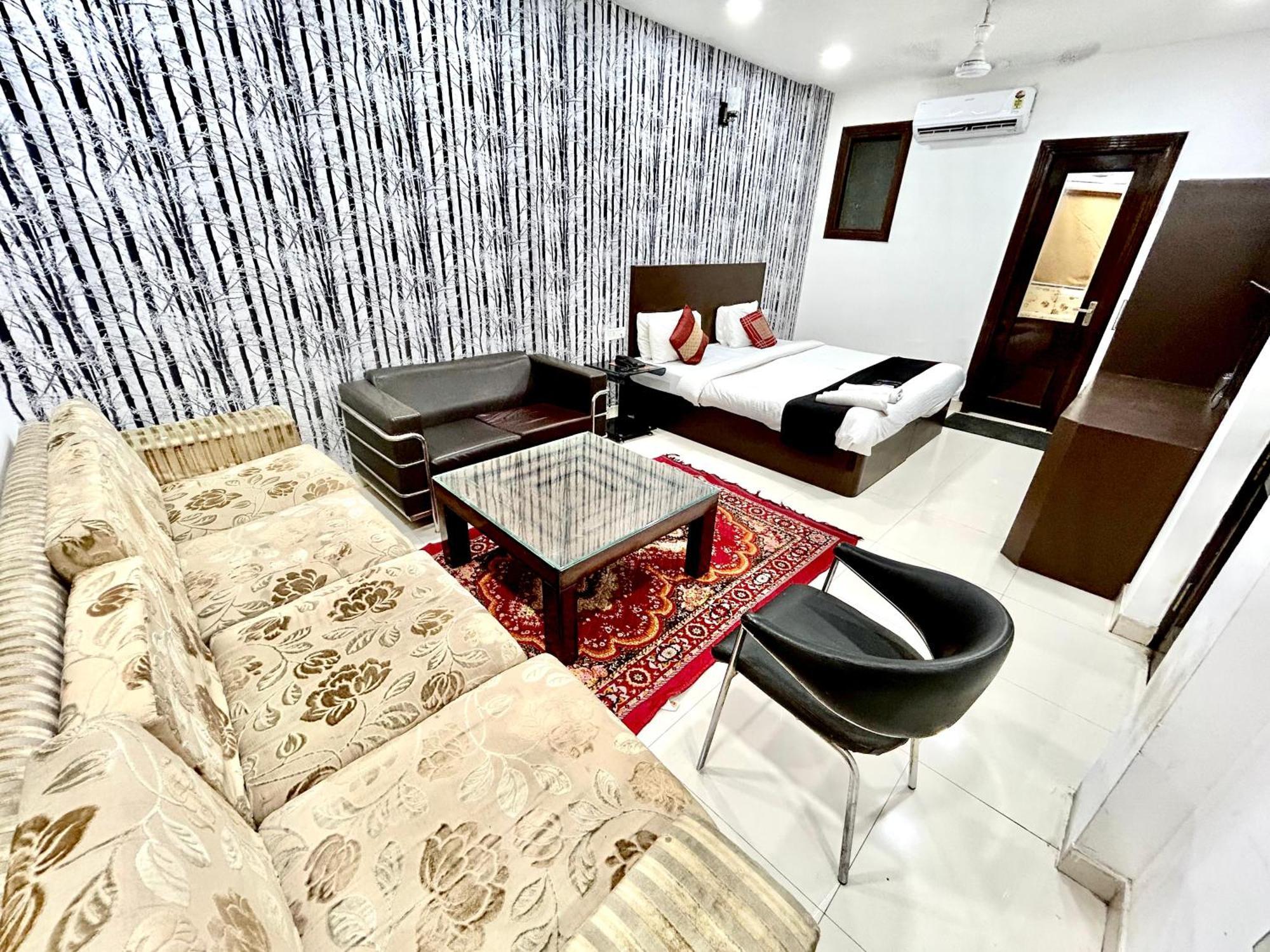 Siam International Hotel Delhi (National Capital Territory of India)