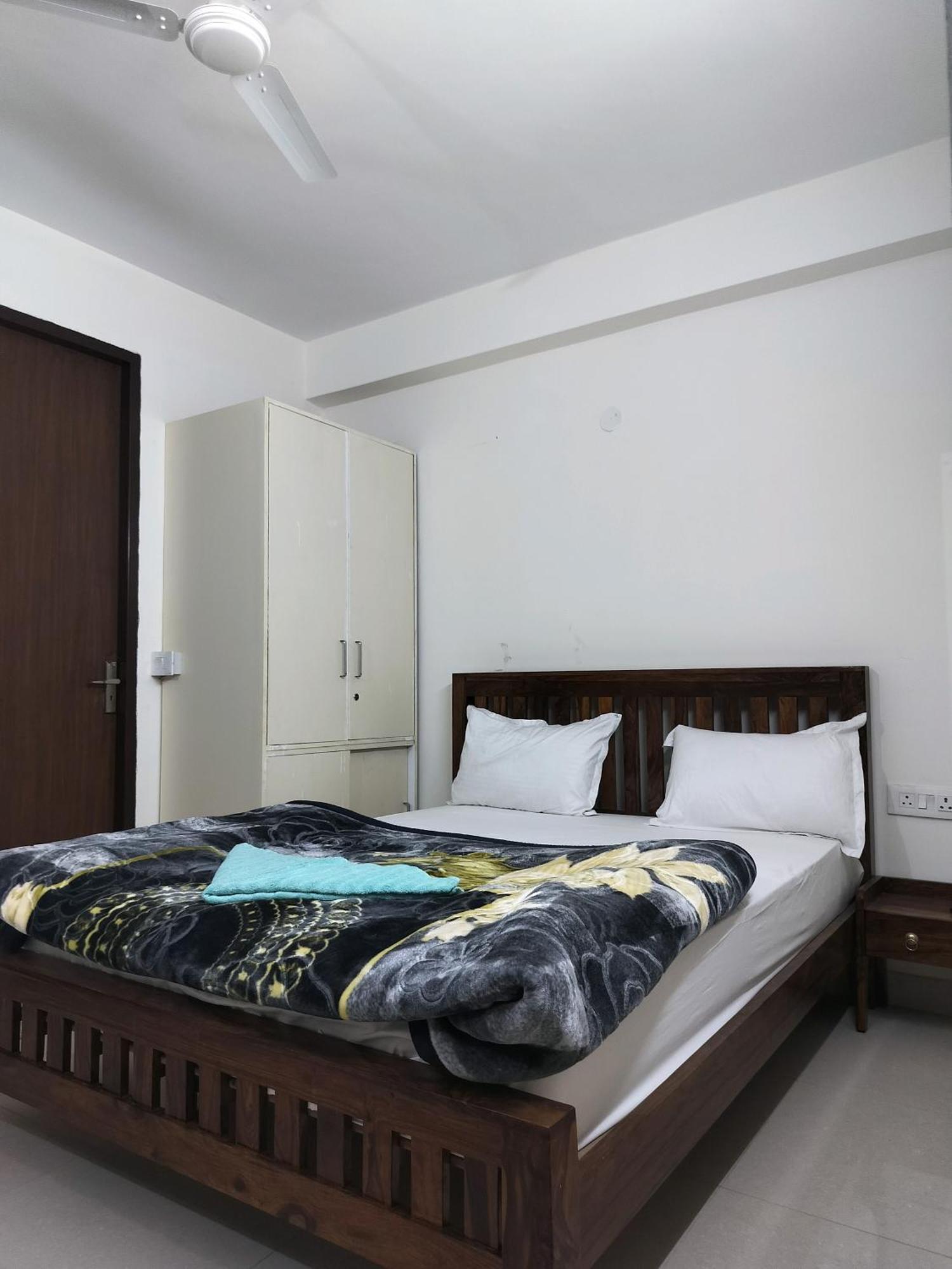 The Raveesh B6 Apartment New Delhi