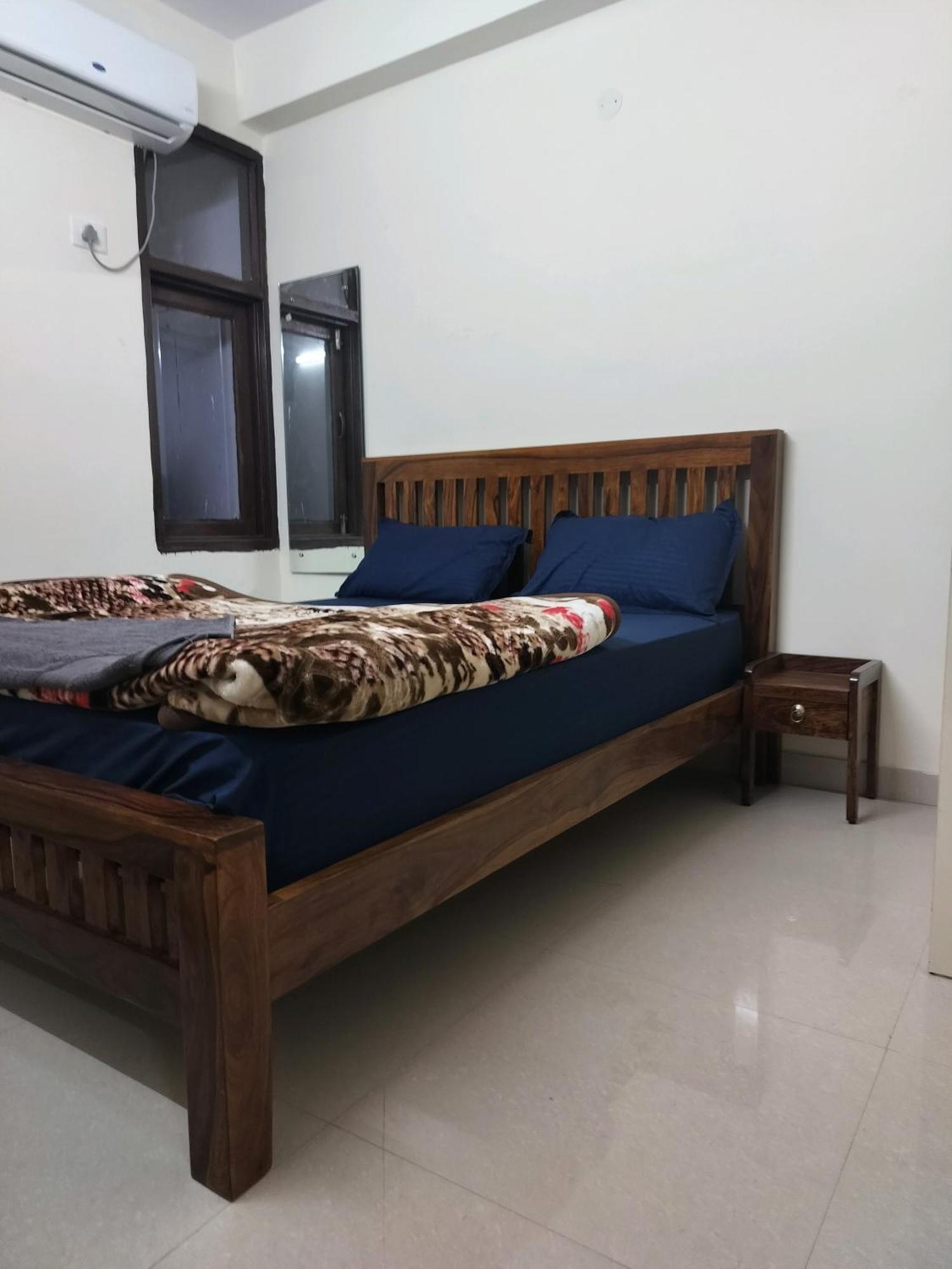 The Raveesh B6 Apartment *