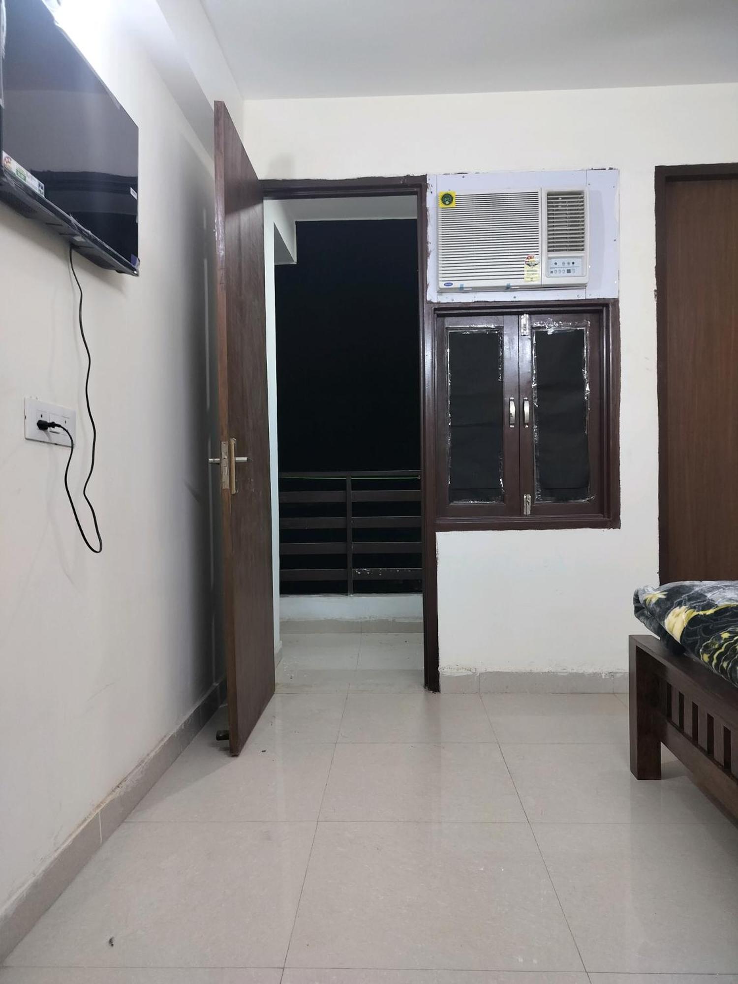 The Raveesh B6 Apartment