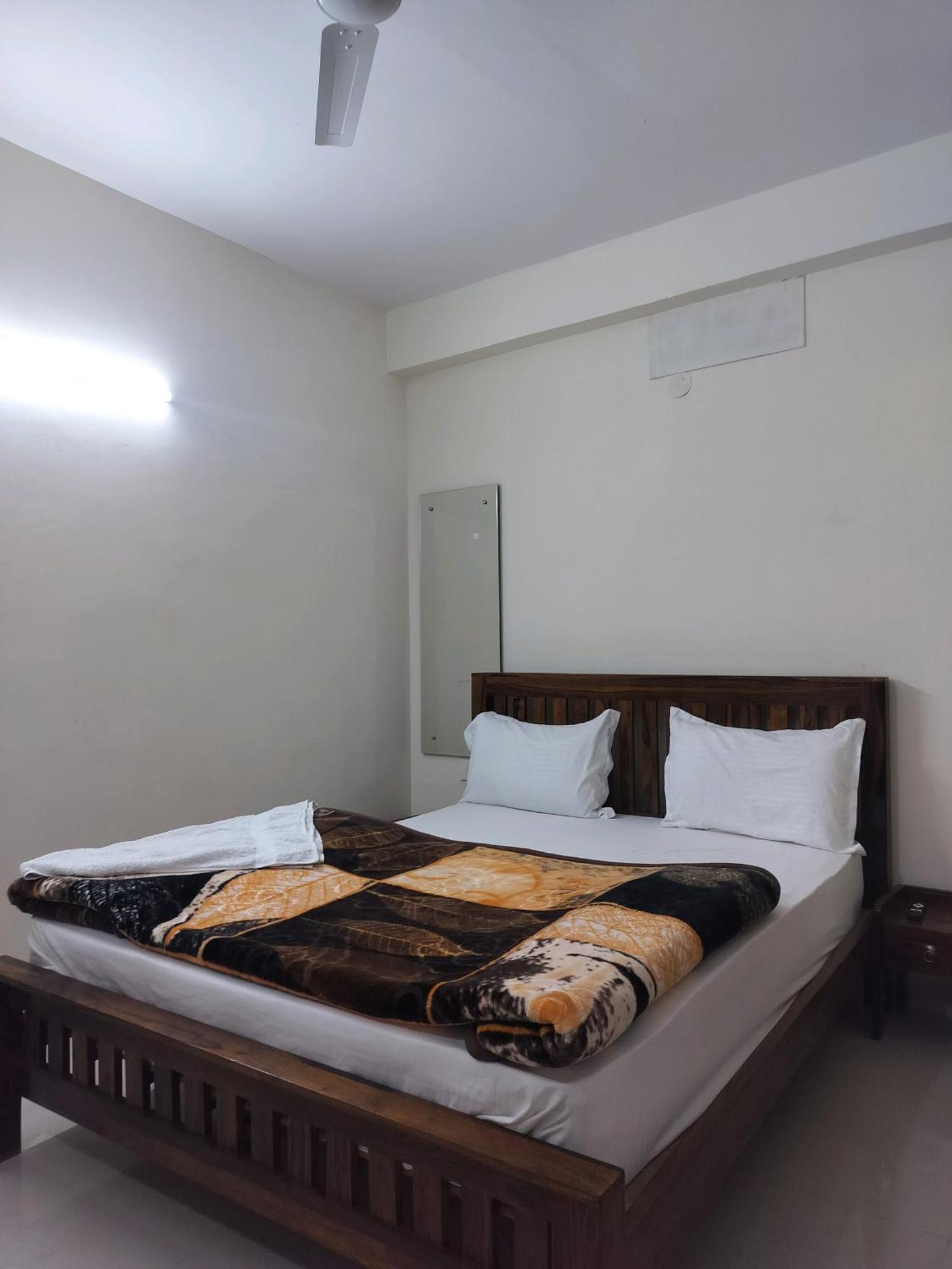 Apartment The Raveesh B6