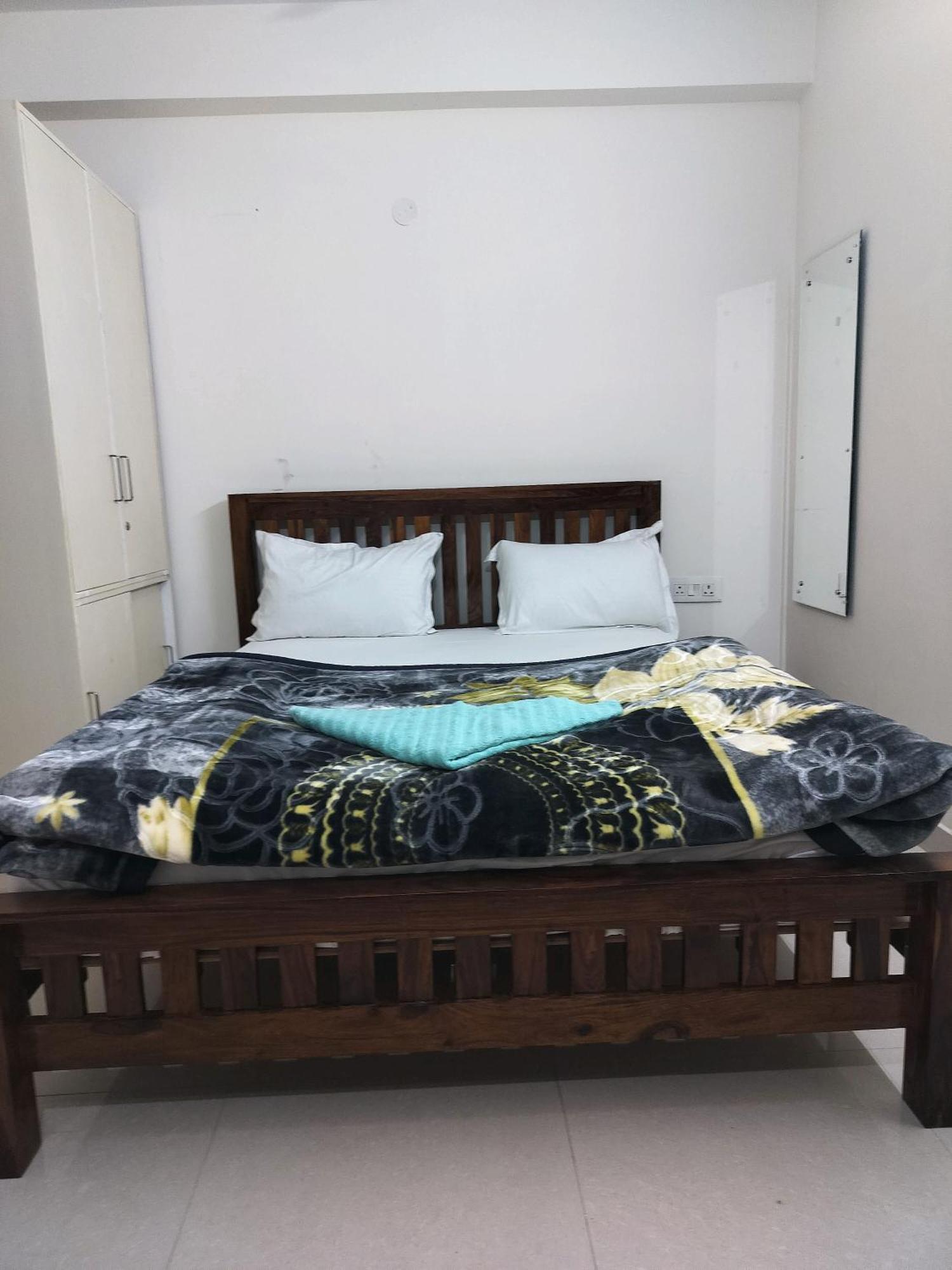 Apartment The Raveesh B6