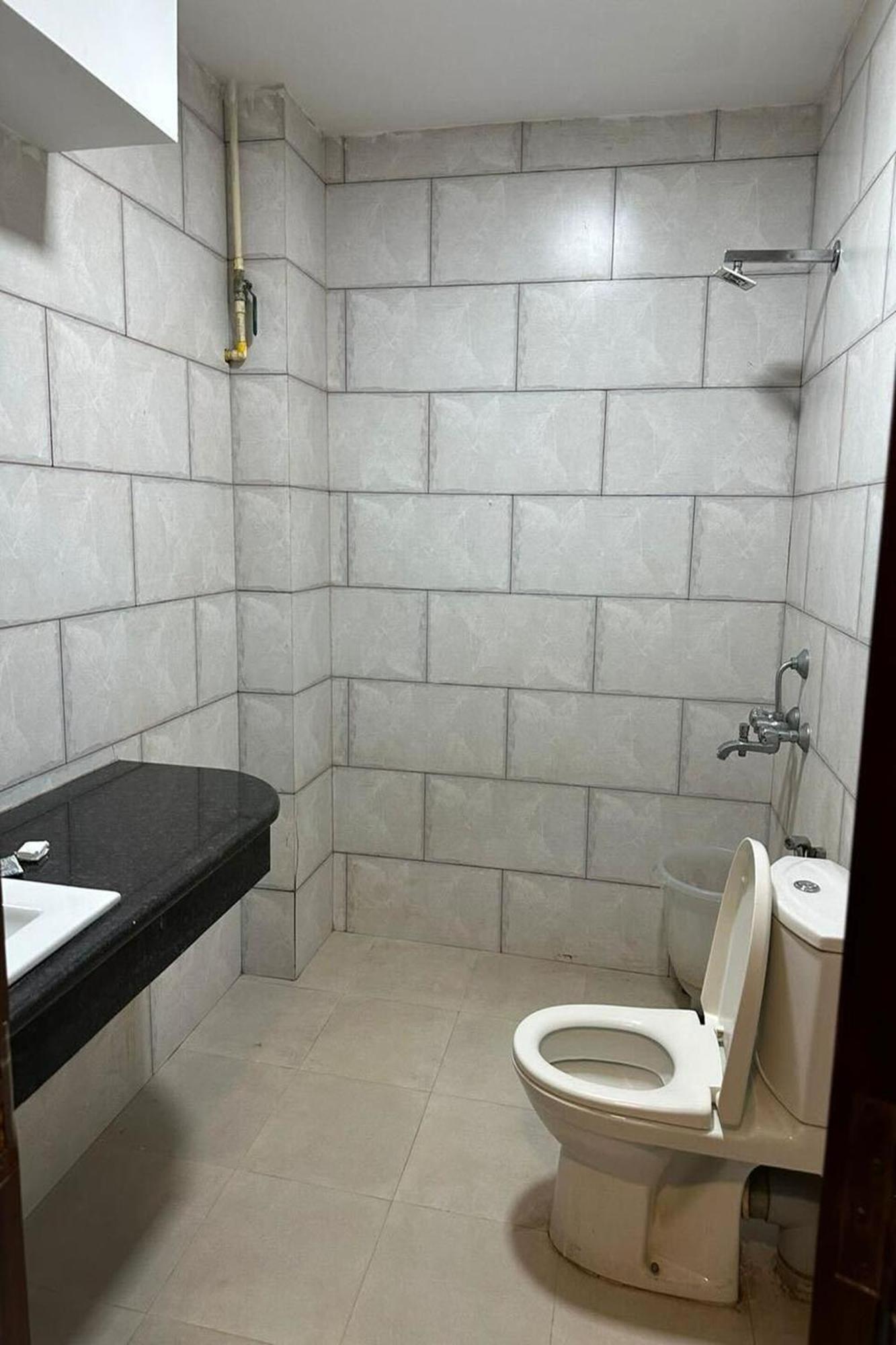 Amenda International 3* New Delhi