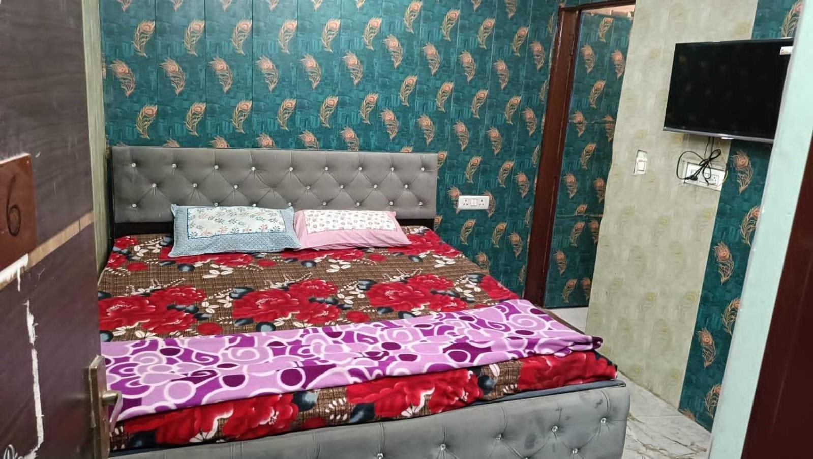 O Silver Stone Hotel Najafgarh
