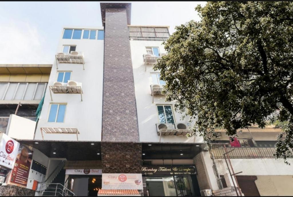 Anand Mukesh Residency Hotel