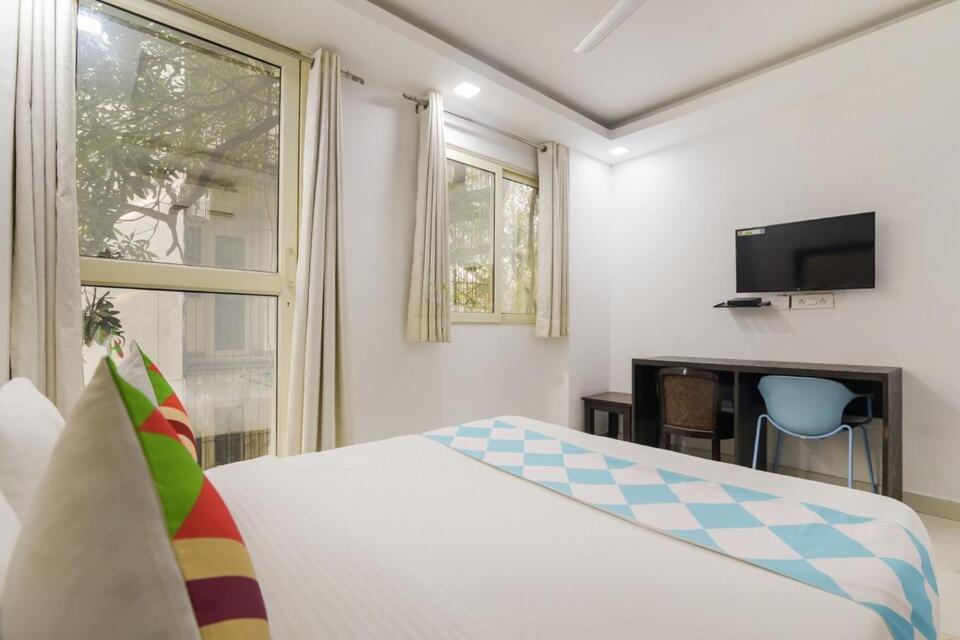 Anand Mukesh Residency Hotel