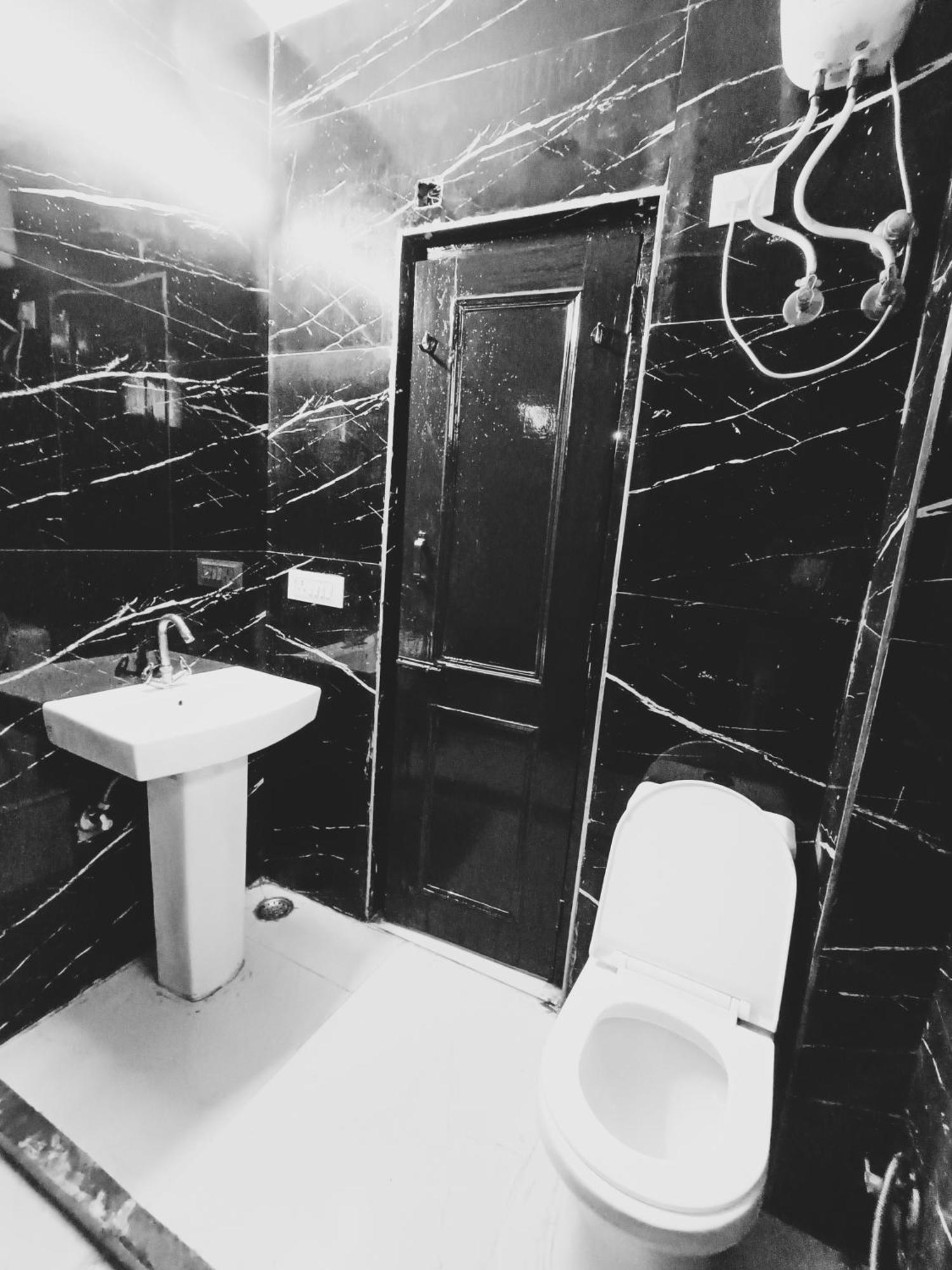 Acomodação com café da manhã  Roomshala 155 Jpc - Malviya Nagar *
