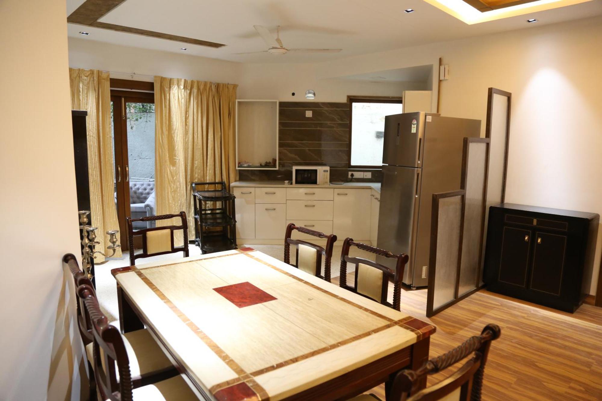 Apartment Avanti Tenantry-luxurious Service New Delhi