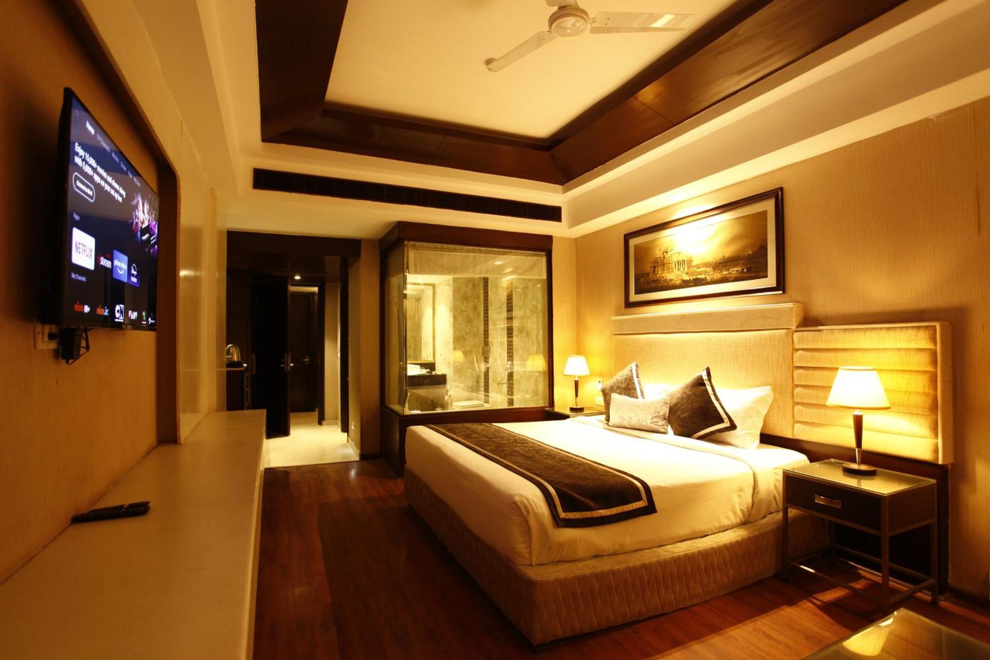 Hotel Plutos 3*