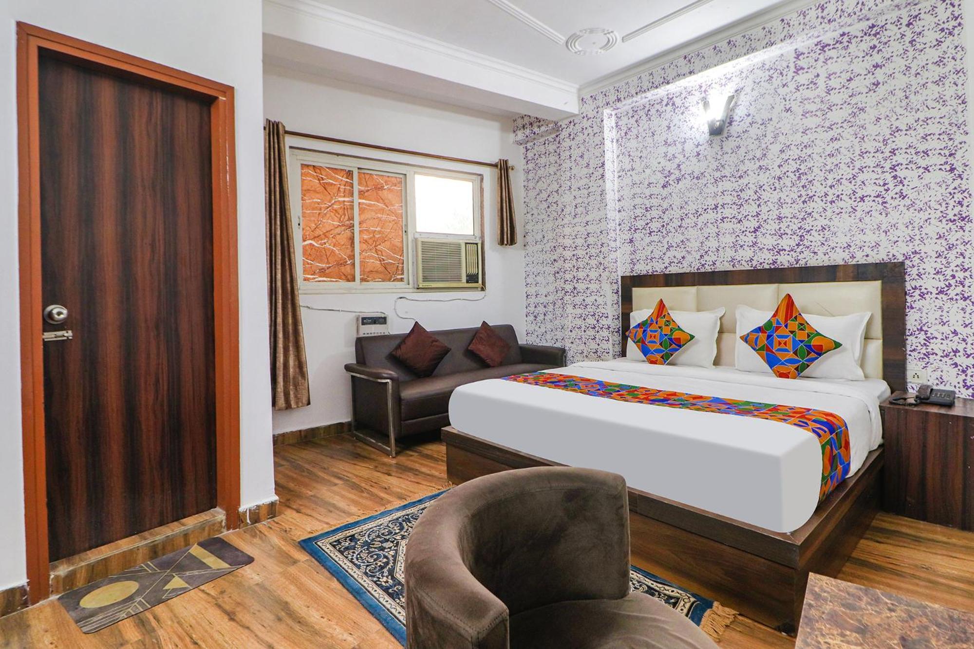 Hotel Fabexpress Sinon New Delhi