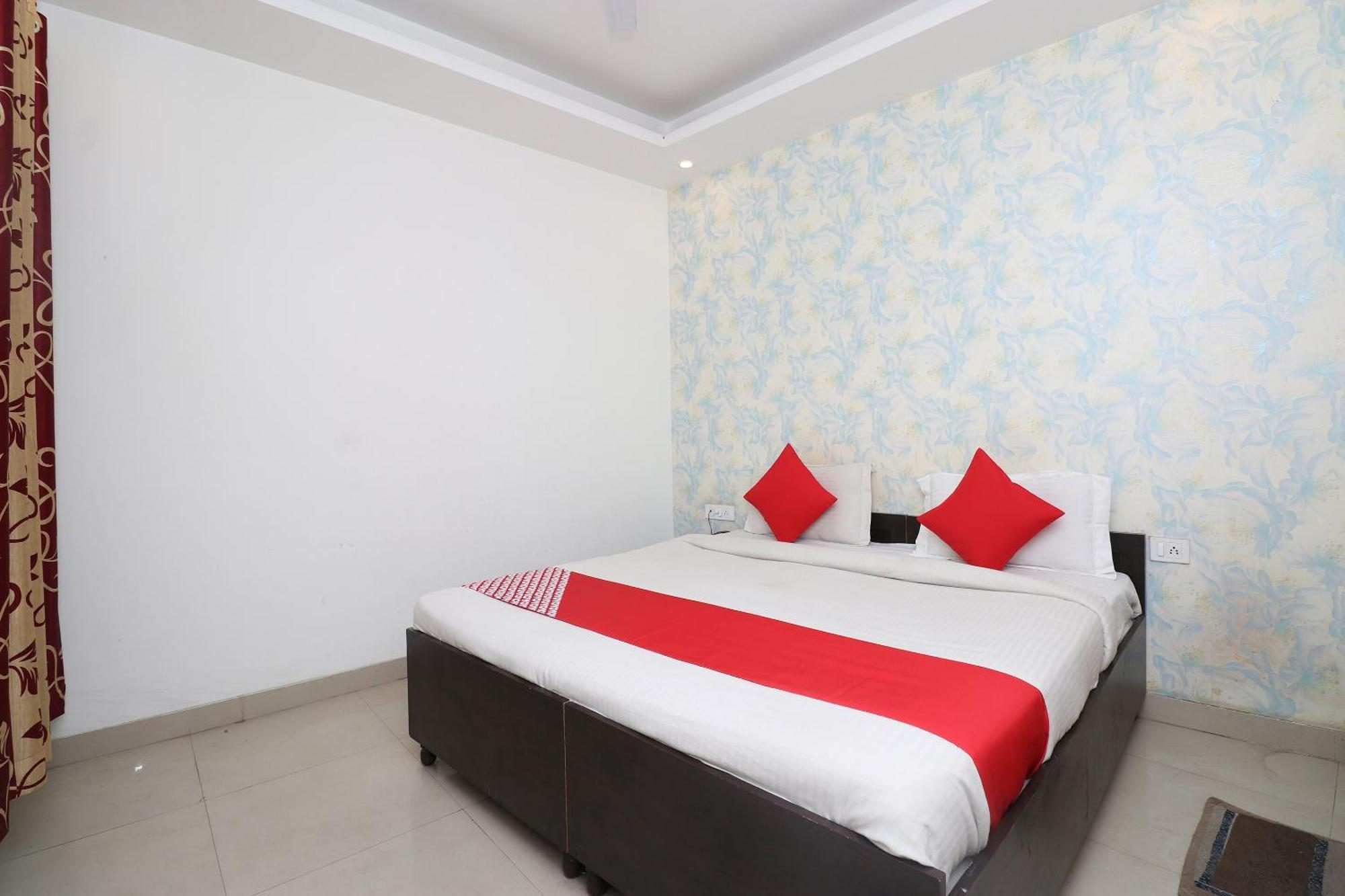 Hotel Oyo Flagship Daimond 4*