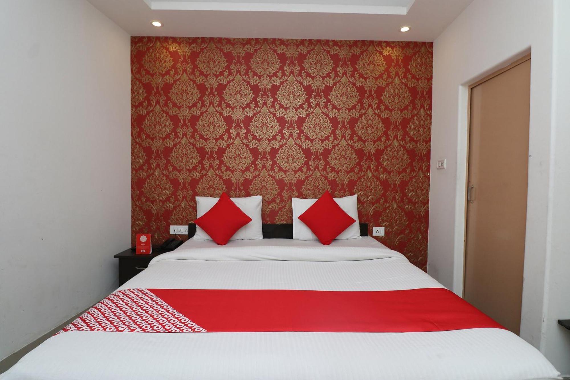 Oyo Flagship Daimond New Delhi