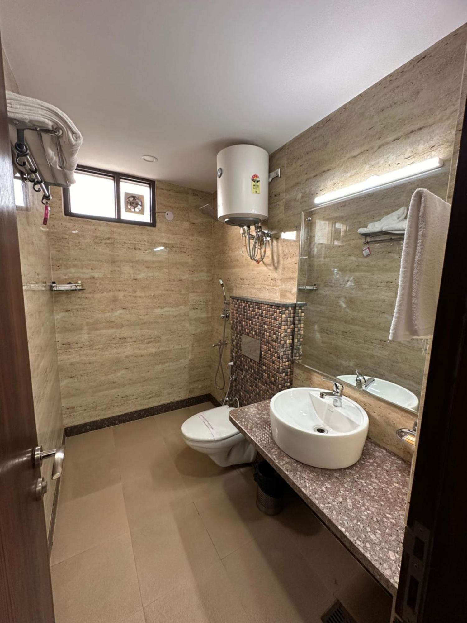 Hotel Lemon Residency - And Serviced