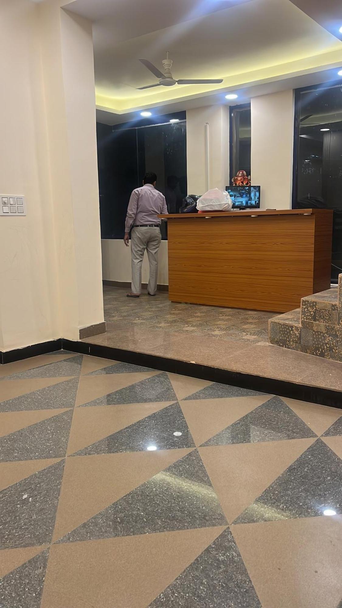 Galaxy - Park Near Hauz Khas South Delhi Apartment New Delhi