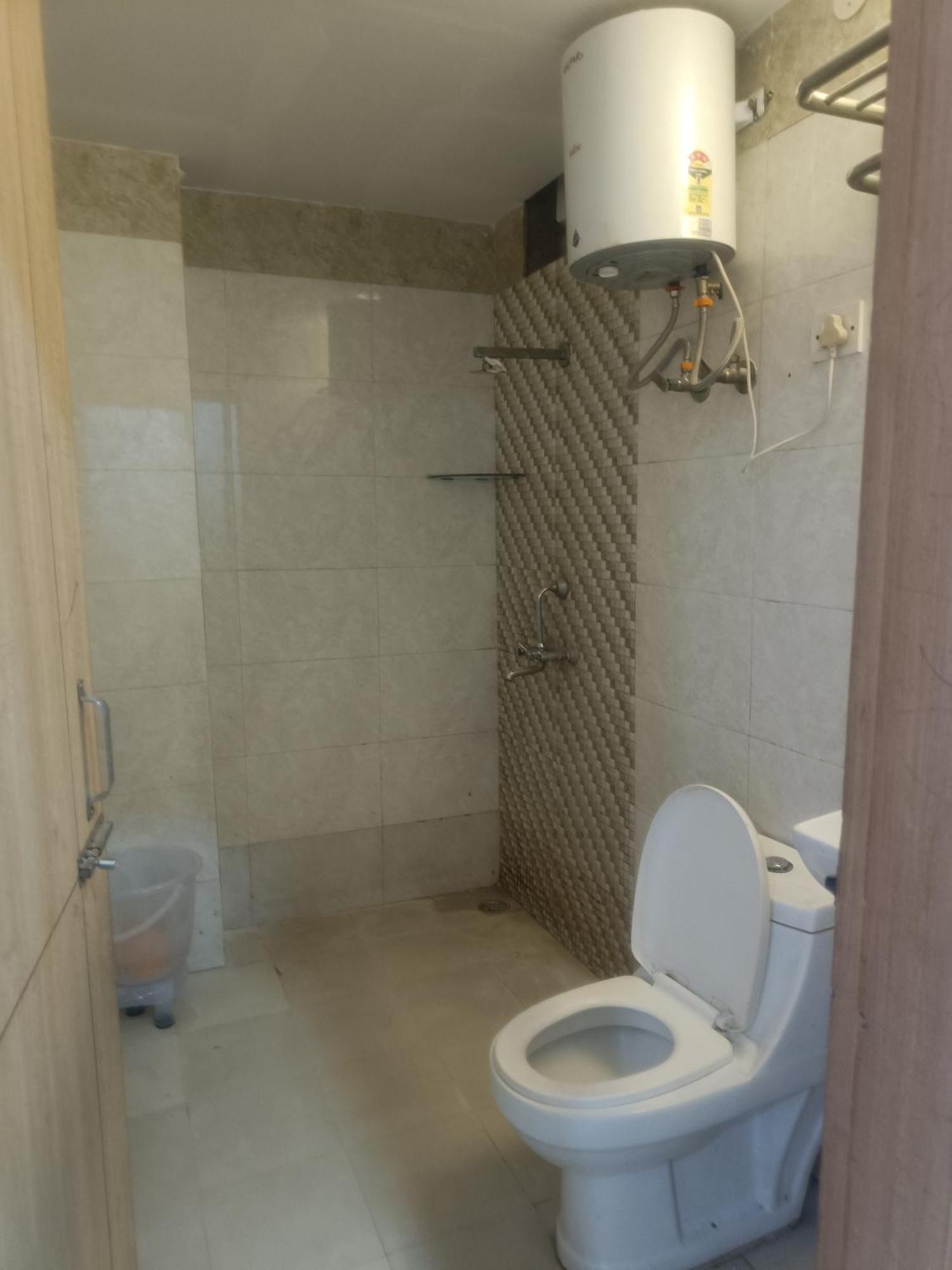 Hotel Airport Mahal New Delhi