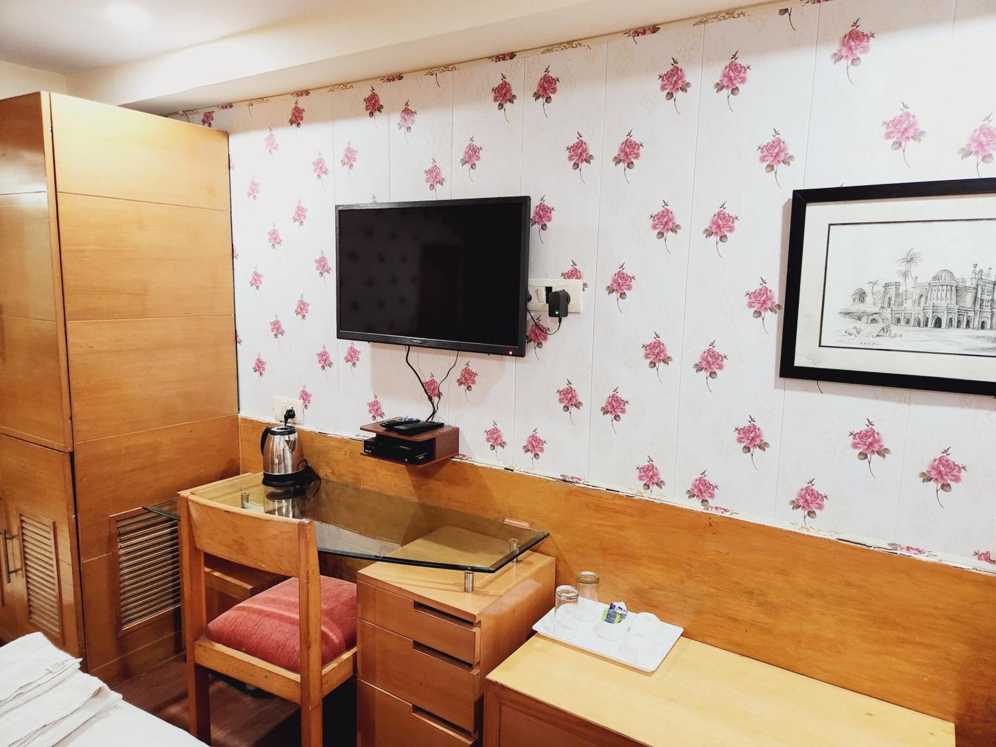 Hotel Daffodils 3*