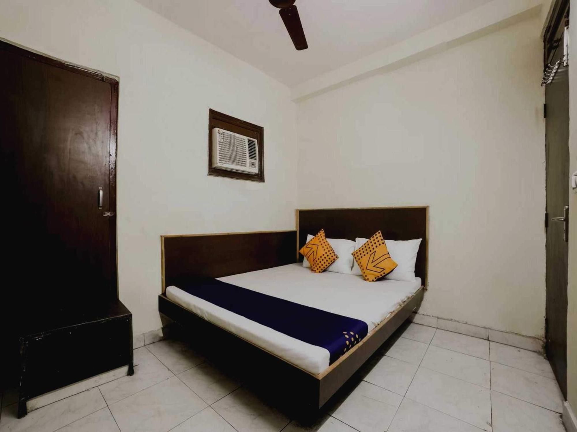 Hotel O 83552 Anchal New Delhi