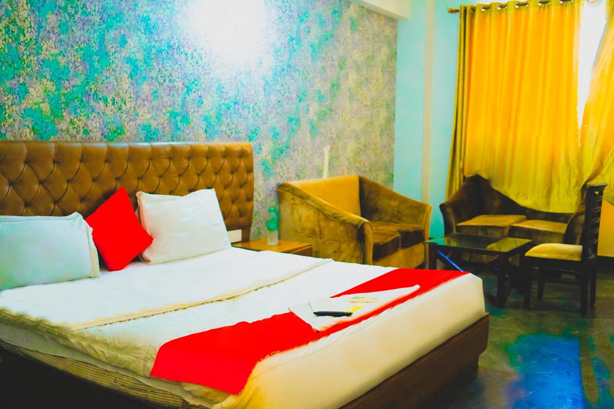 Tom International - Near Nizamuddin Railway Station Hotel New Delhi