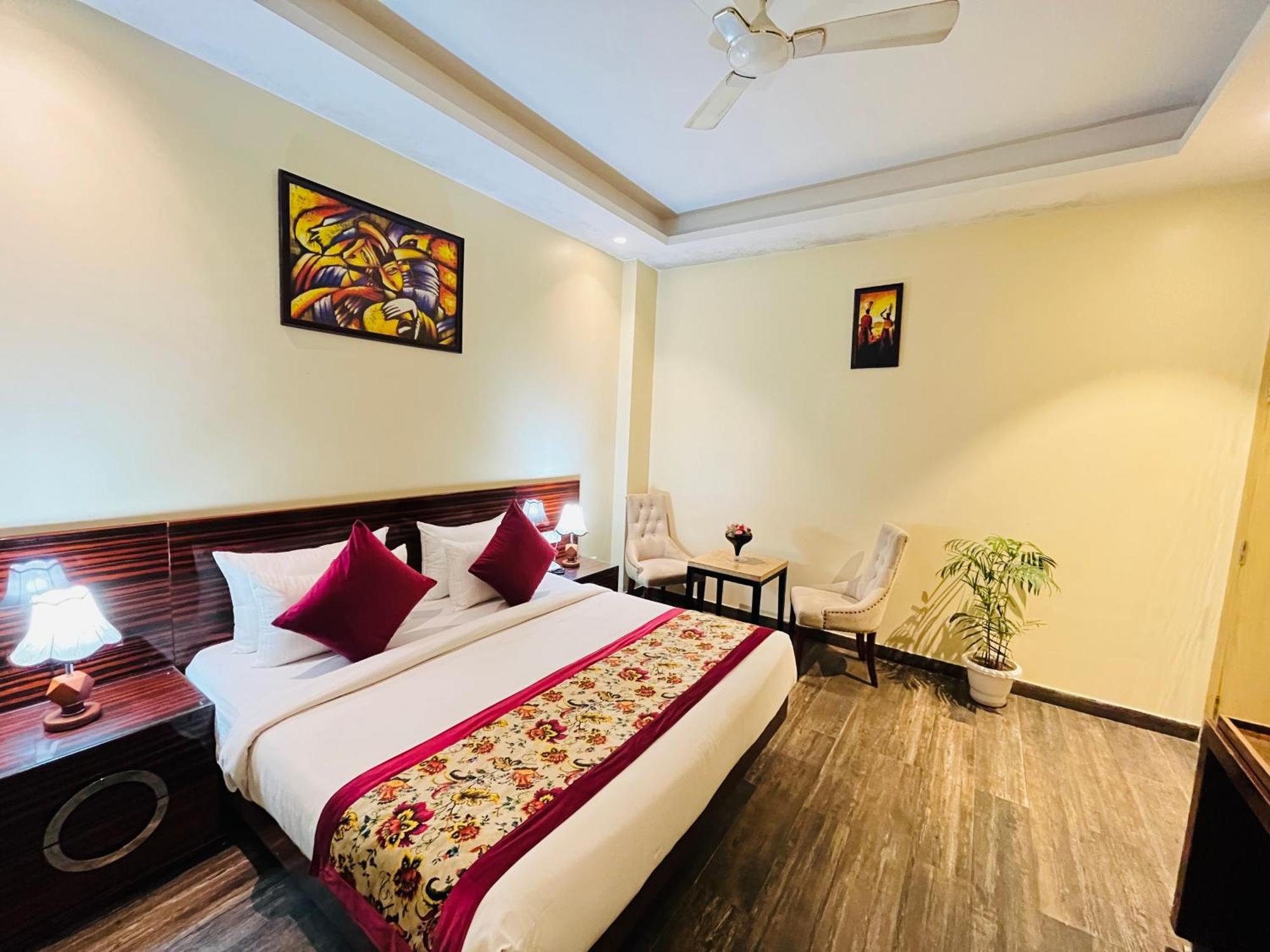 Hotel Banz Near Delhi Airport Nova Deli