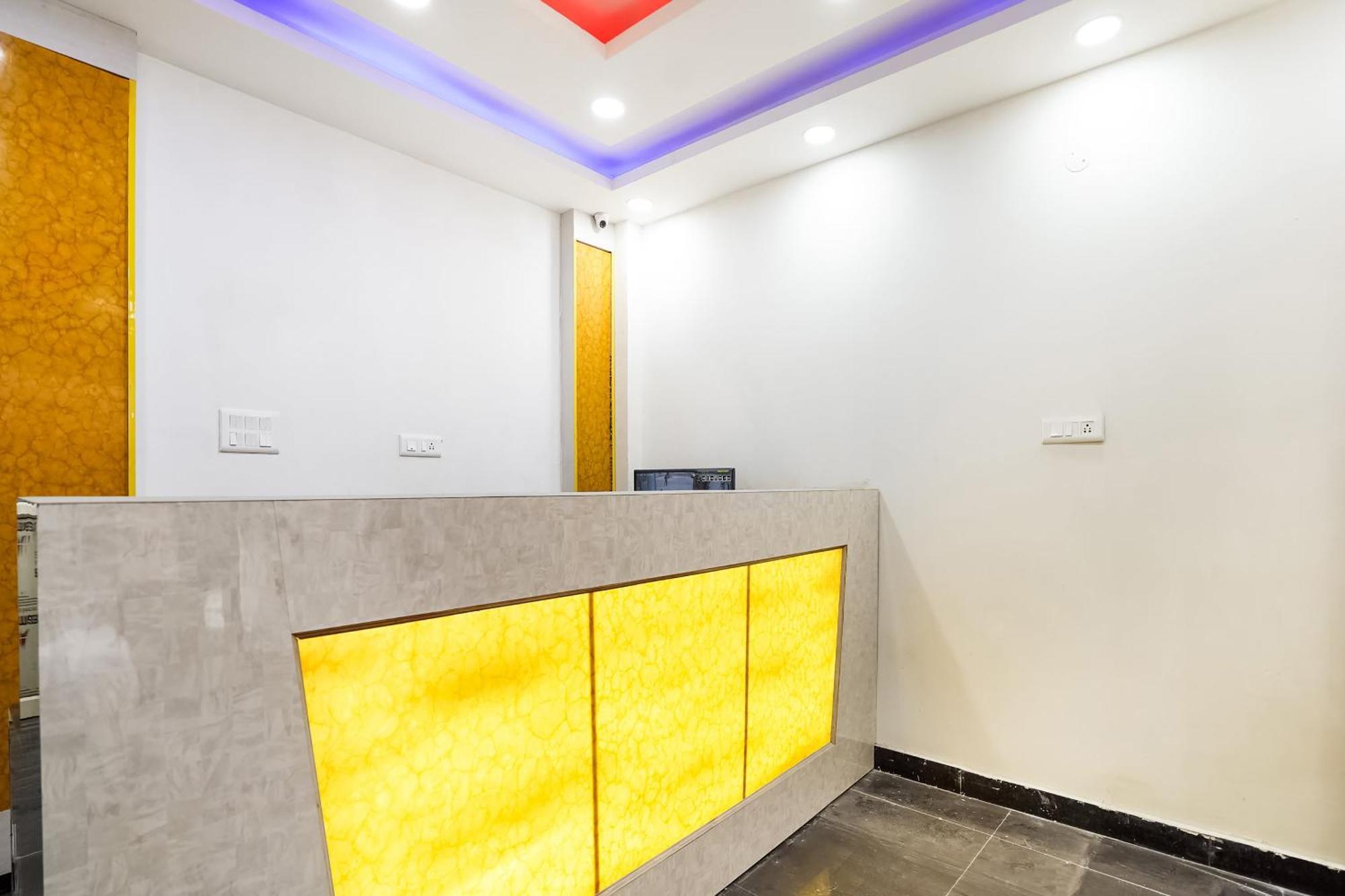O Golden Tower Hotel