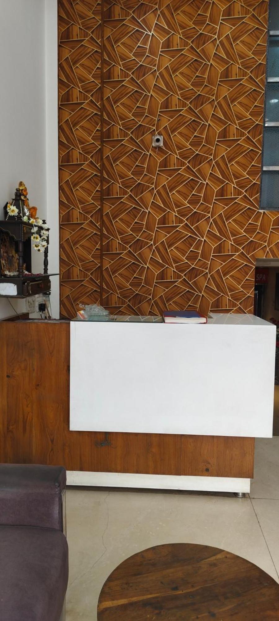 Hotel Keshew International New Delhi