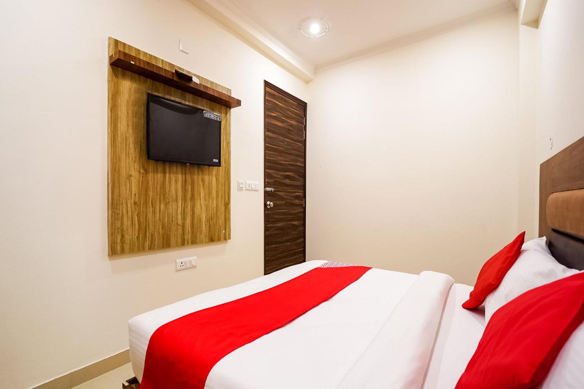 O Golden Tower 4*