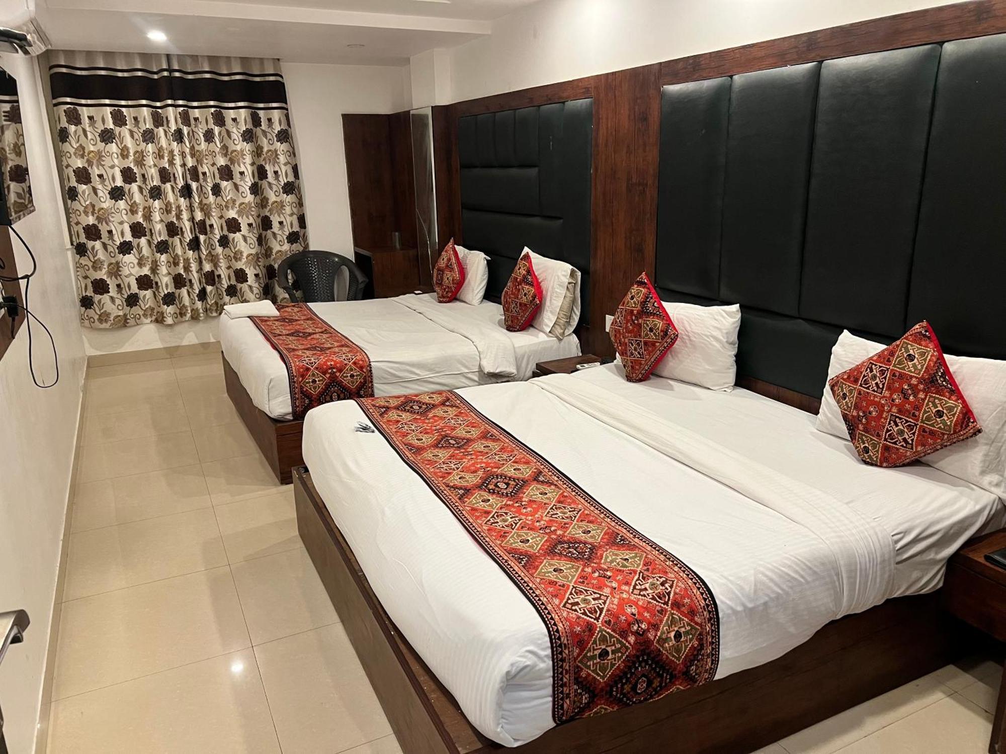 Hotel Tej Palace Near Igi Airport Delhi New Delhi
