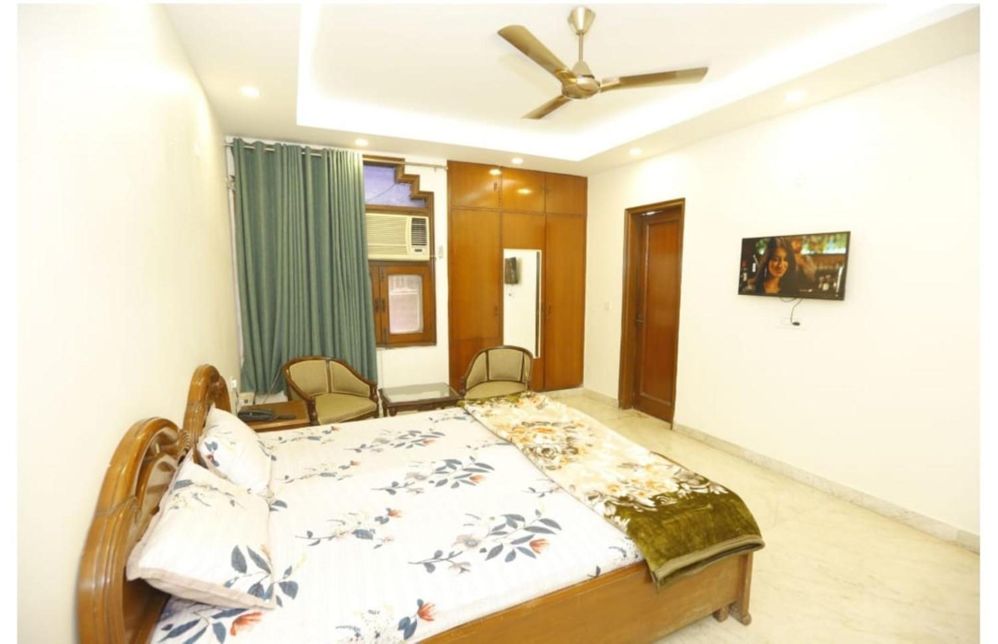 Sky - Safdarjung Enclave New Delhi