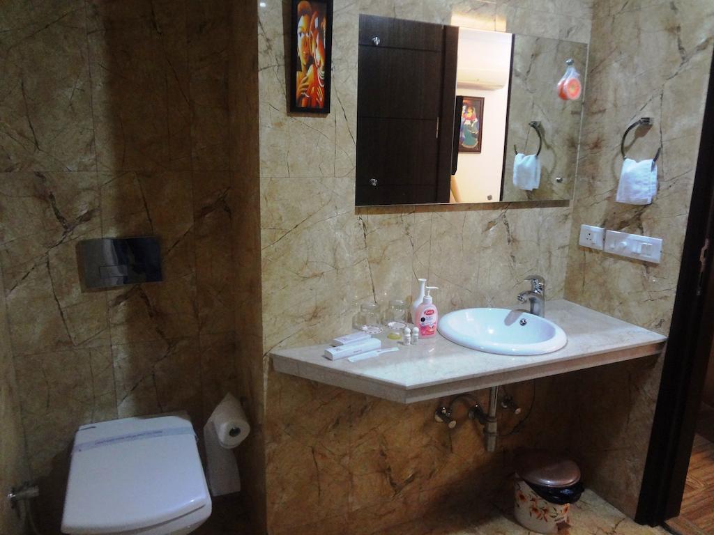 Rr Residency Guest house